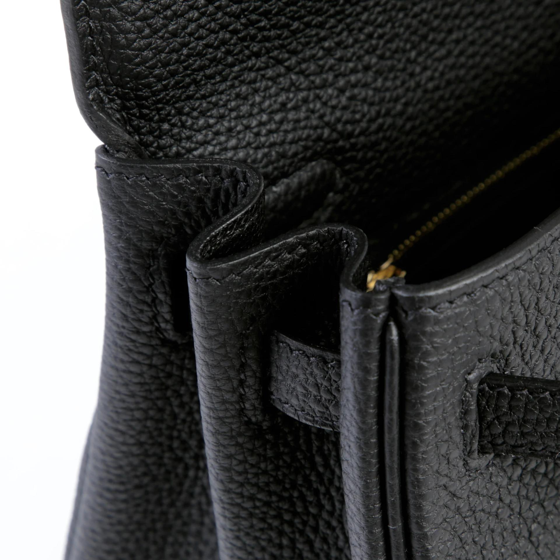 Brand New ( Rank N ) HERMÈS Kelly 25 Noir (89) Togo Gold hardware G (2026) - 12