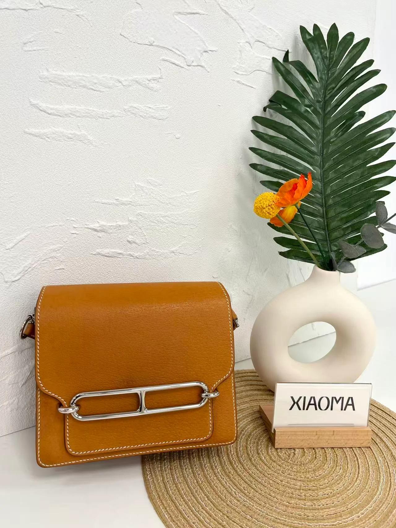 Very Good ( Rank A) HERMÈS Roulis Mini Toffee (1H) Peau Porc Palladium hardware U (2022) - 3