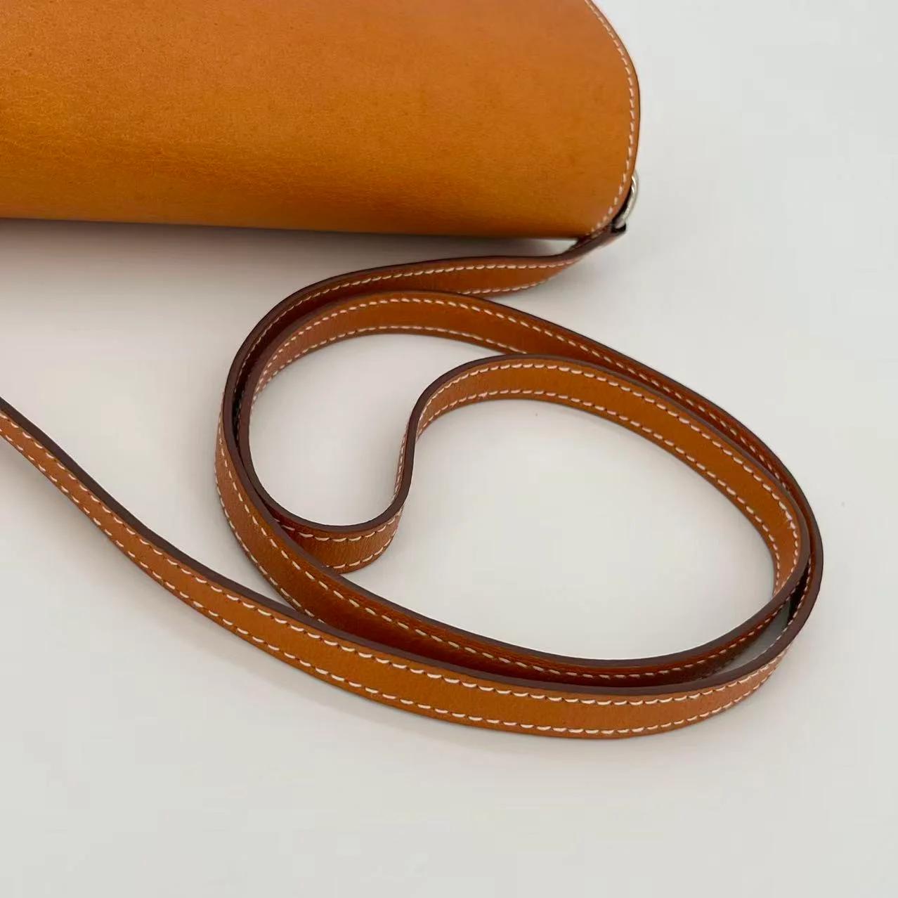 Very Good ( Rank A) HERMÈS Roulis Mini Toffee (1H) Peau Porc Palladium hardware U (2022) - 5