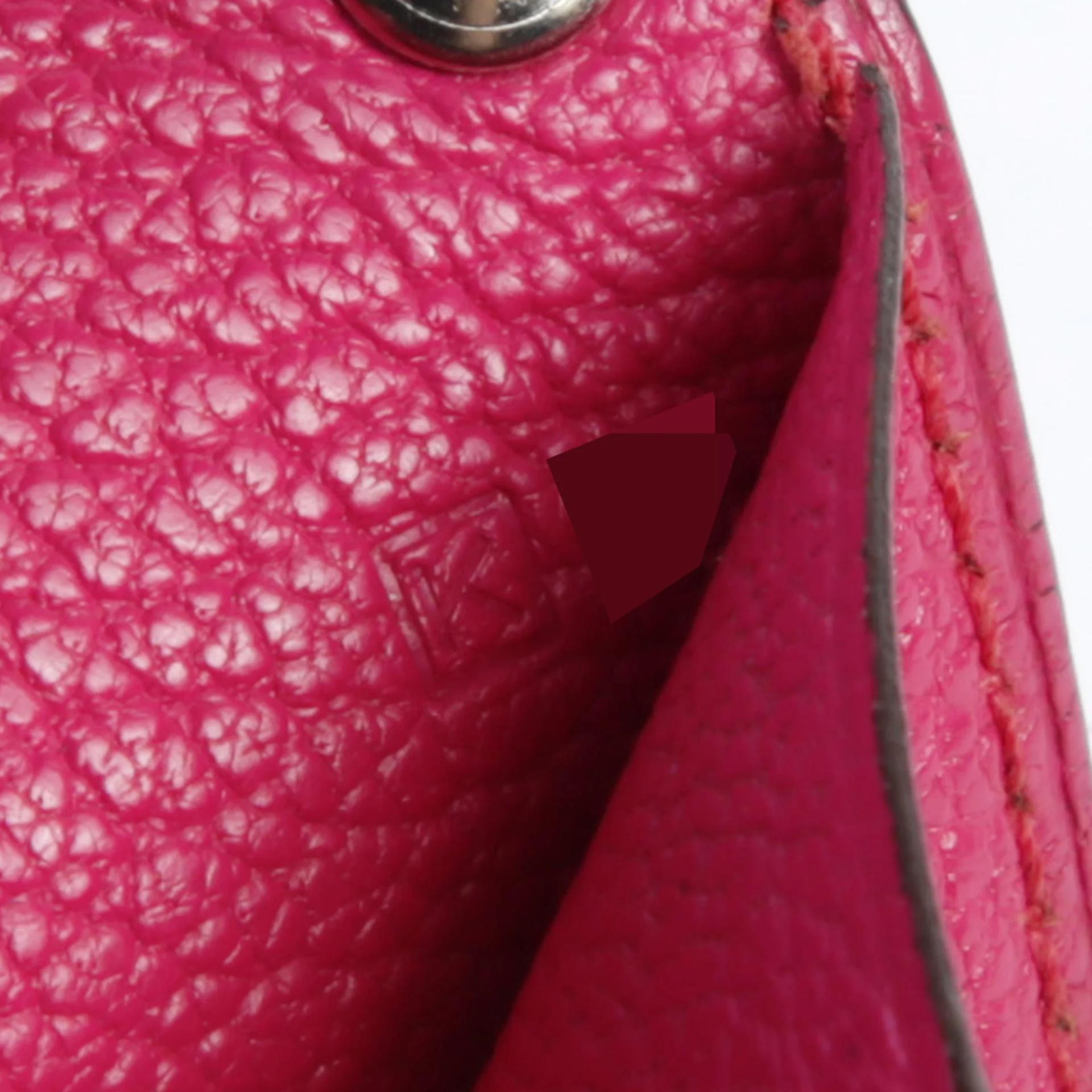 Good ( Rank AB) HERMÈS TCHOU TCHOU Pass Case Rose Shocking (5R) Chevre Palladium hardware Square K (2007) - 4