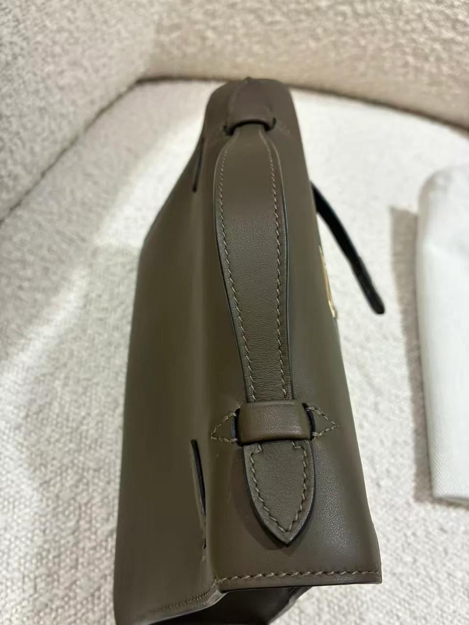 Brand New ( Rank N ) HERMÈS Kelly Pochette Vert Loden (V8) Swift Permabrass hardware G (2026) - 13