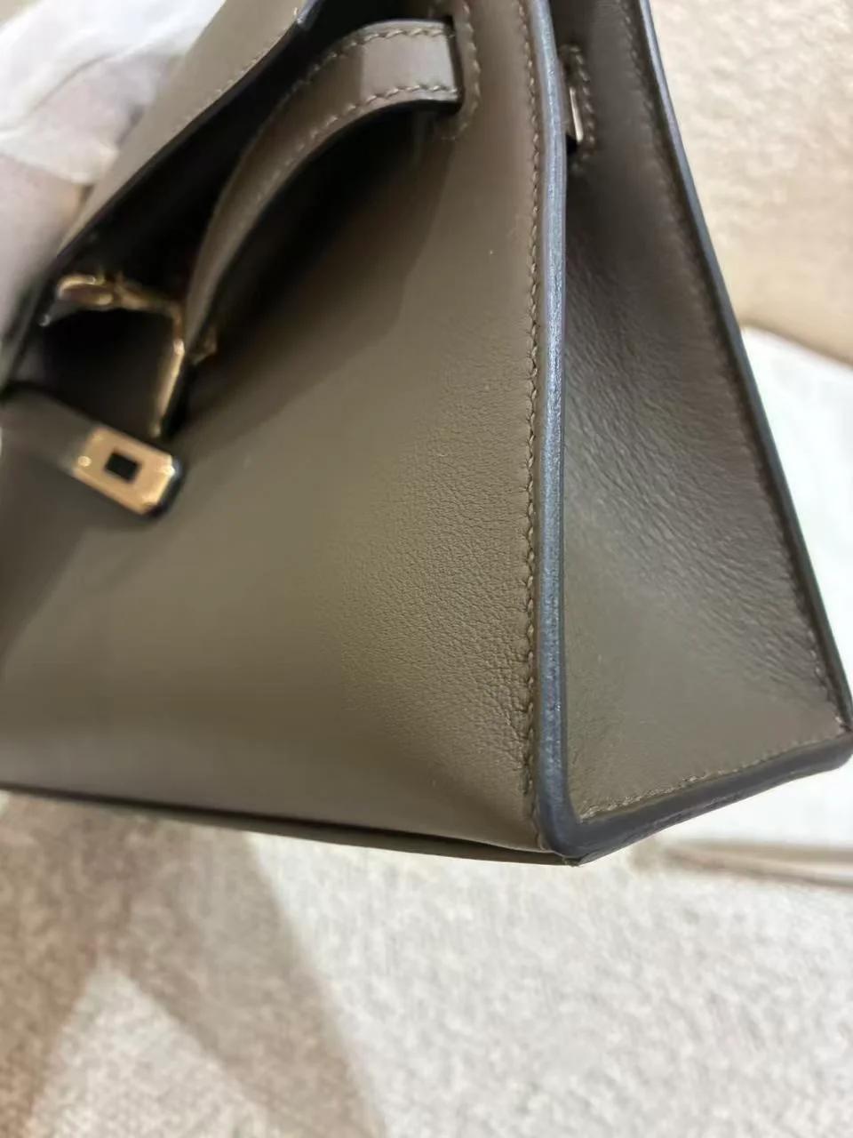 Brand New ( Rank N ) HERMÈS Kelly Pochette Vert Loden (V8) Swift Permabrass hardware G (2026) - 15