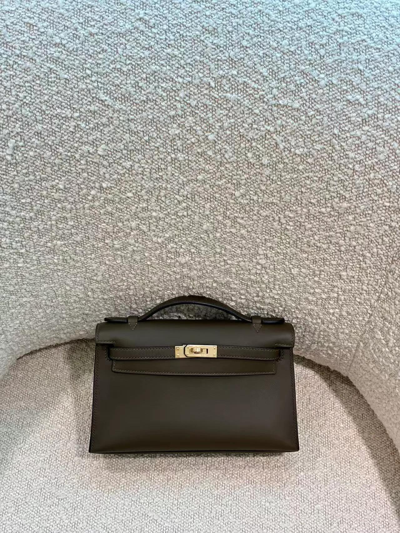 Brand New ( Rank N ) HERMÈS Kelly Pochette Vert Loden (V8) Swift Permabrass hardware G (2026) - 3