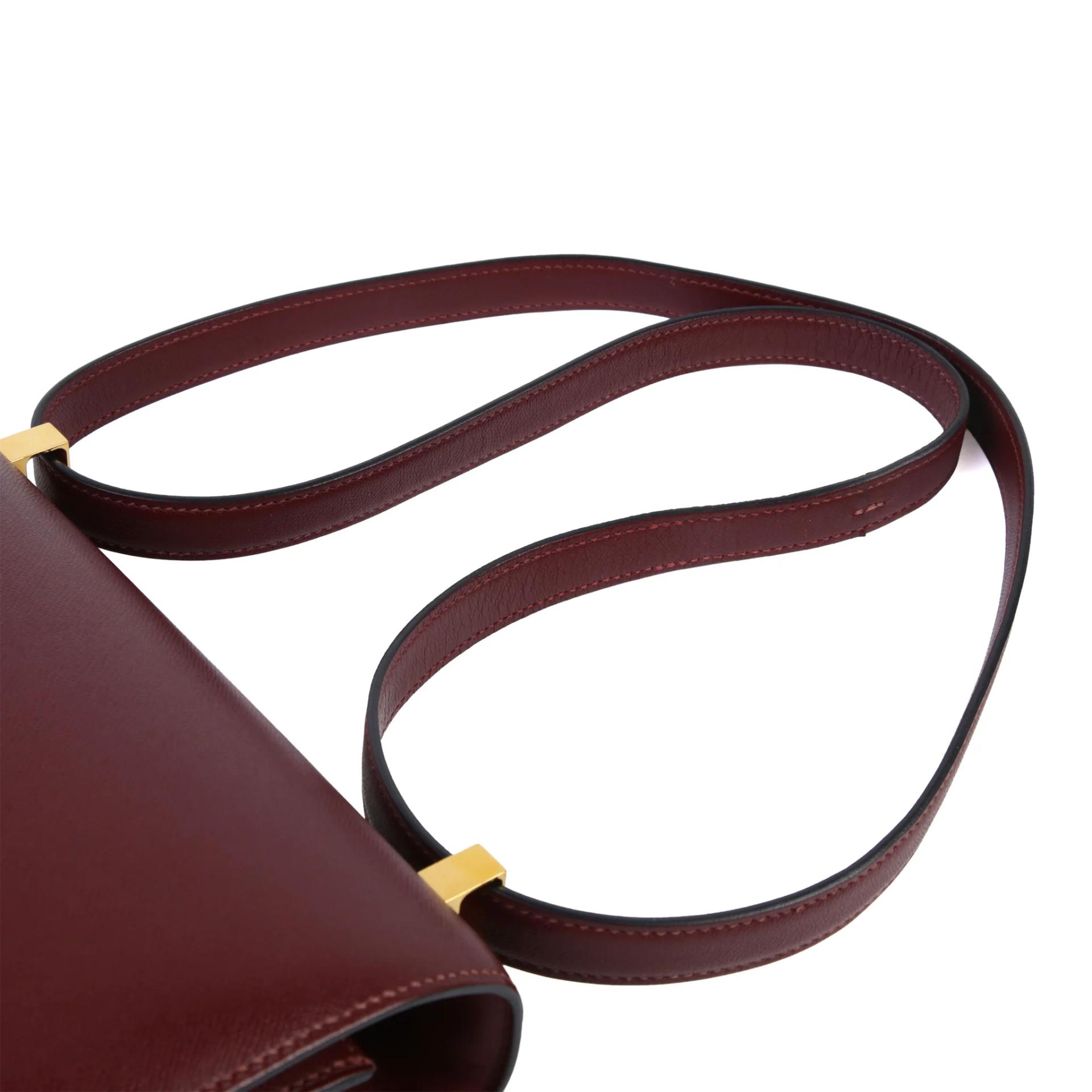 Very Good ( Rank A) HERMÈS Constance 24 Rouge H (55) Madame Gold hardware C (2018) - 3