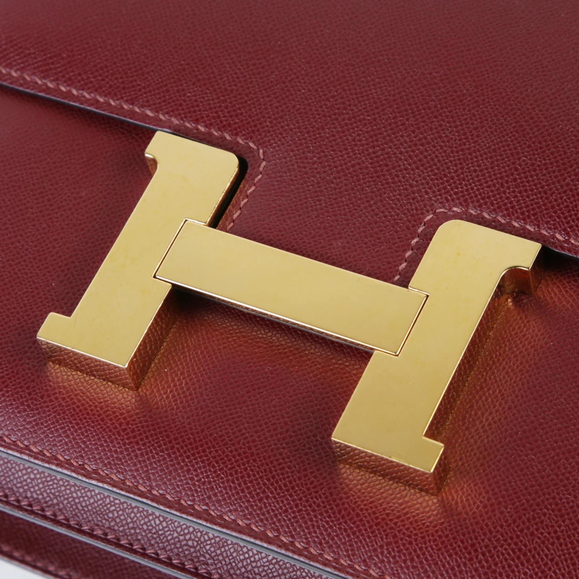 Very Good ( Rank A) HERMÈS Constance 24 Rouge H (55) Madame Gold hardware C (2018) - 8