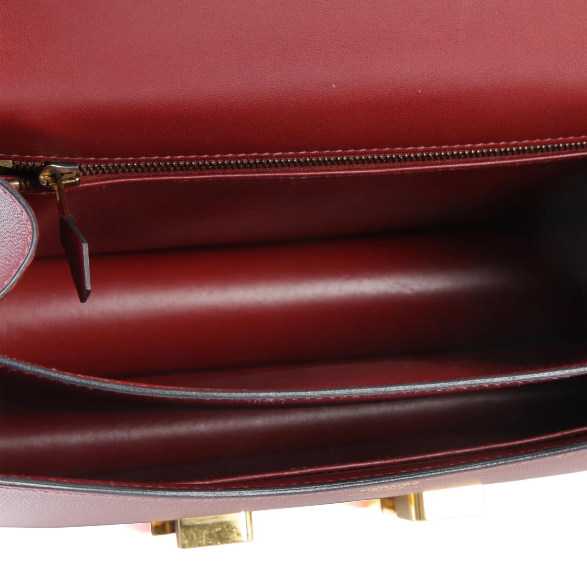 Very Good ( Rank A) HERMÈS Constance 24 Rouge H (55) Madame Gold hardware C (2018) - 11