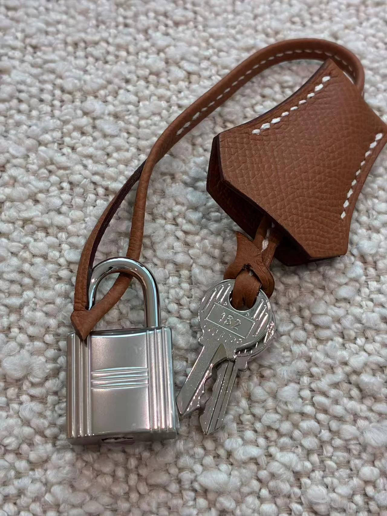 ランク N 新品 HERMÈS エルメス ケリー25 セリエ ゴールド (37) エプソン シルバー金具 G刻印 (2026) - 31