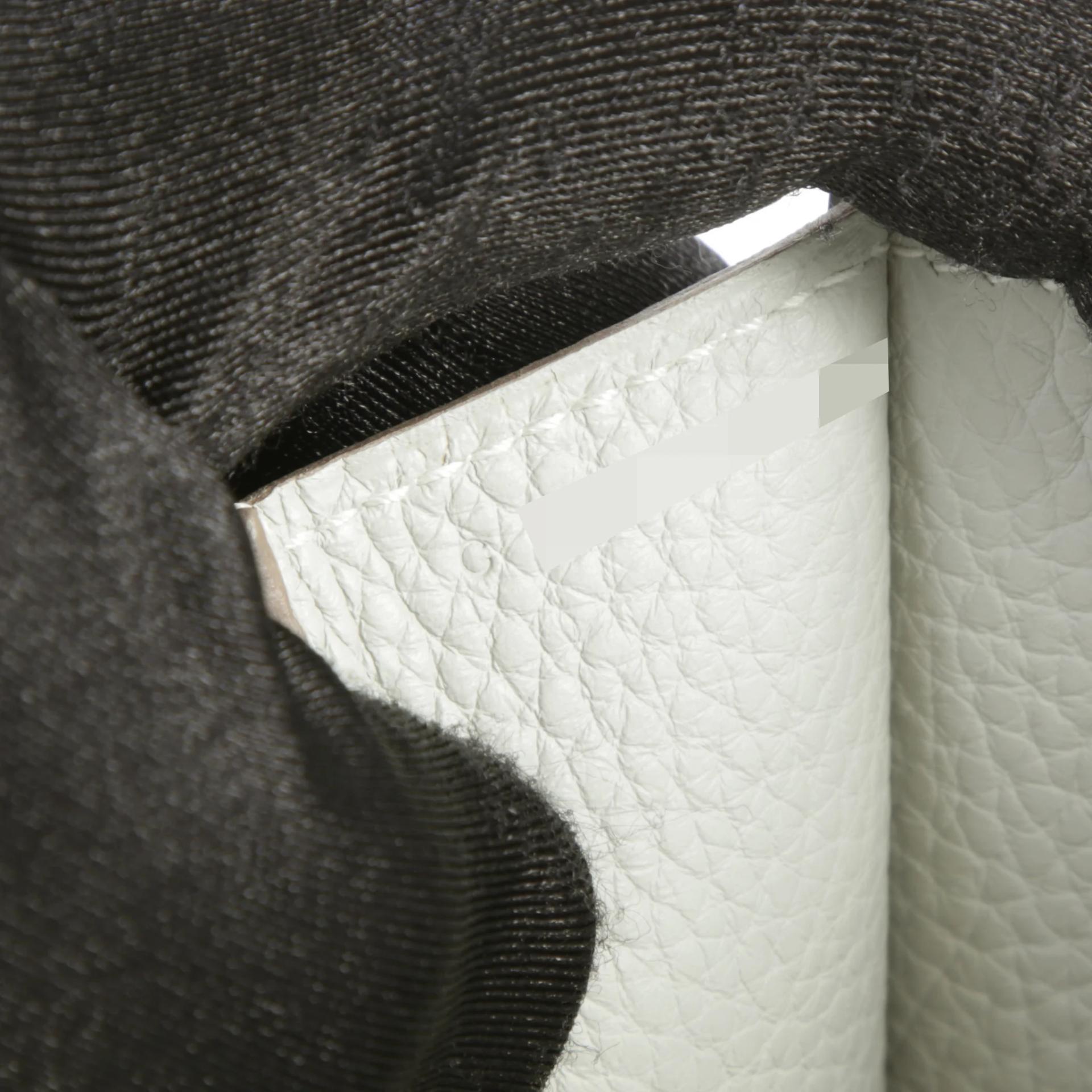 Unused ( Rank NS ) HERMÈS Halzan 31 Gris Perle (80) Clemence Palladium hardware C (2018) - 12