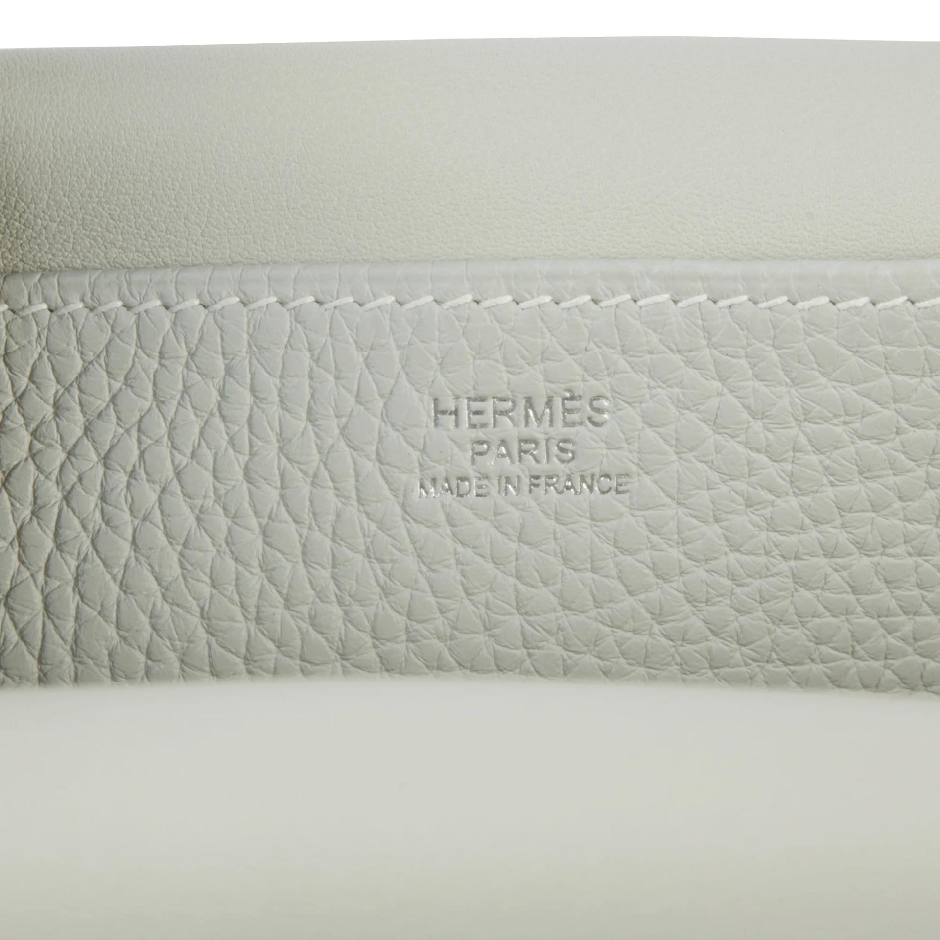 Unused ( Rank NS ) HERMÈS Halzan 31 Gris Perle (80) Clemence Palladium hardware C (2018) - 8