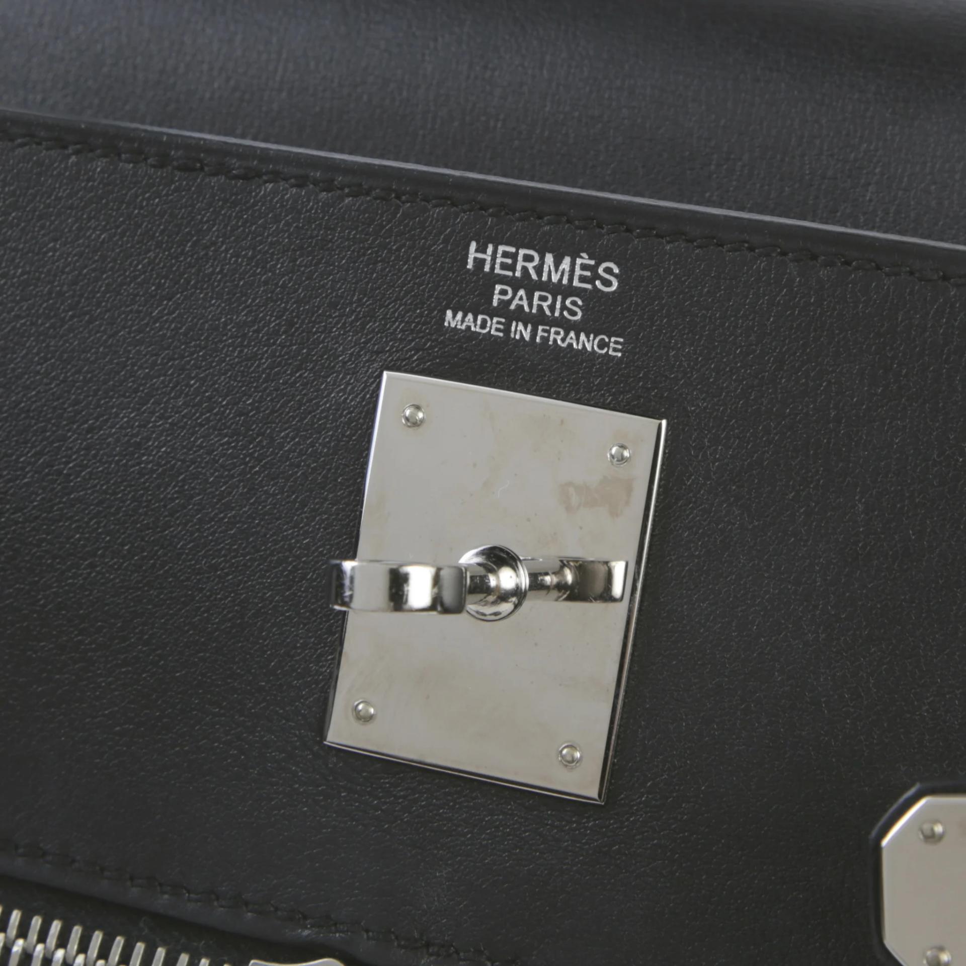 Very Good ( Rank A) HERMÈS Kelly Lakis 32 Noir (89) Swift Palladium hardware Square P (2012) - 9