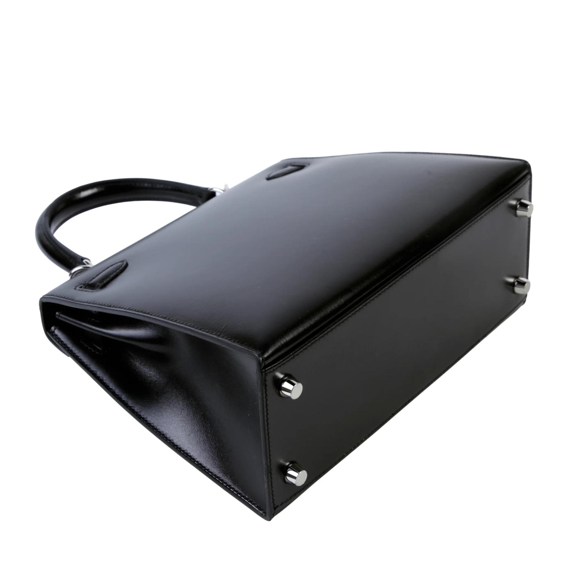 未使用保存品 HERMÈS 愛馬仕 Kelly 25 外縫 89 黑色 Noir (Black) Box牛皮 銀扣 W刻 2024年 - 6