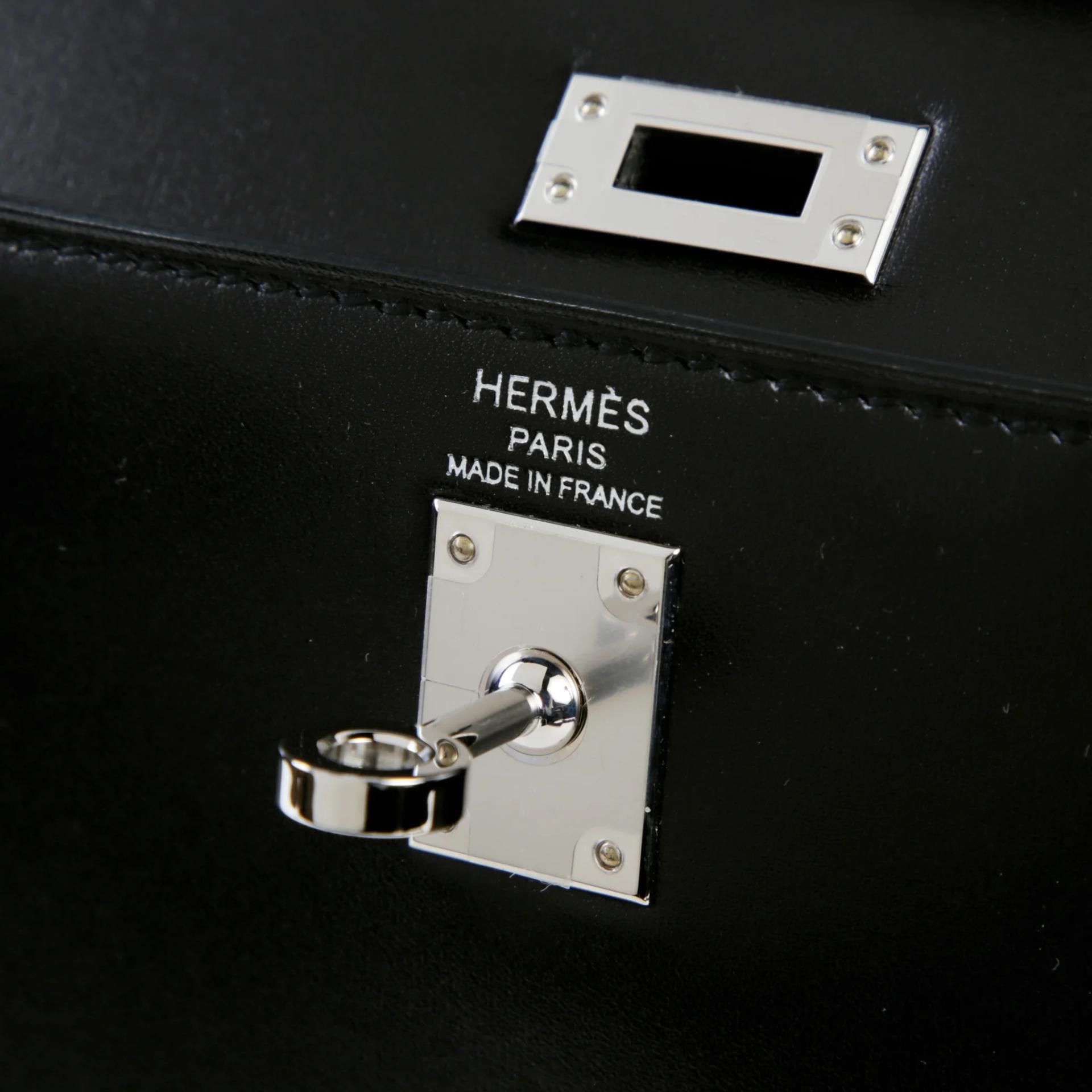未使用保存品 HERMÈS 愛馬仕 Kelly 25 外縫 89 黑色 Noir (Black) Box牛皮 銀扣 W刻 2024年 - 9