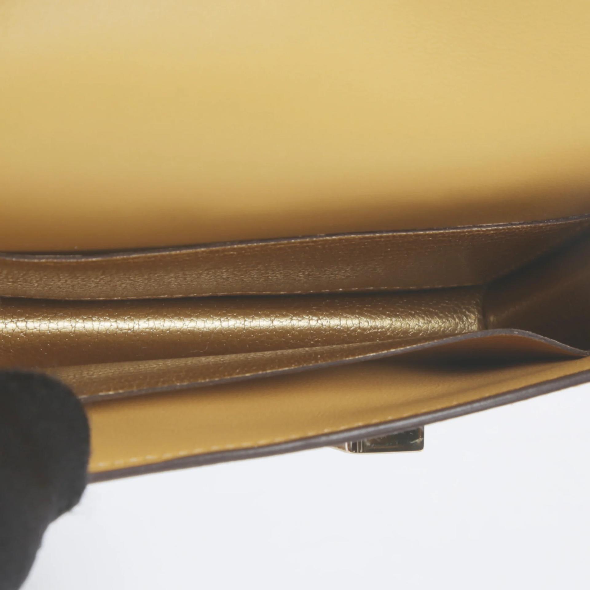 Brand New ( Rank N ) HERMÈS Constance Slim Wallet Dore (Y9) Chamkila Permabrass hardware K (2025) - 8