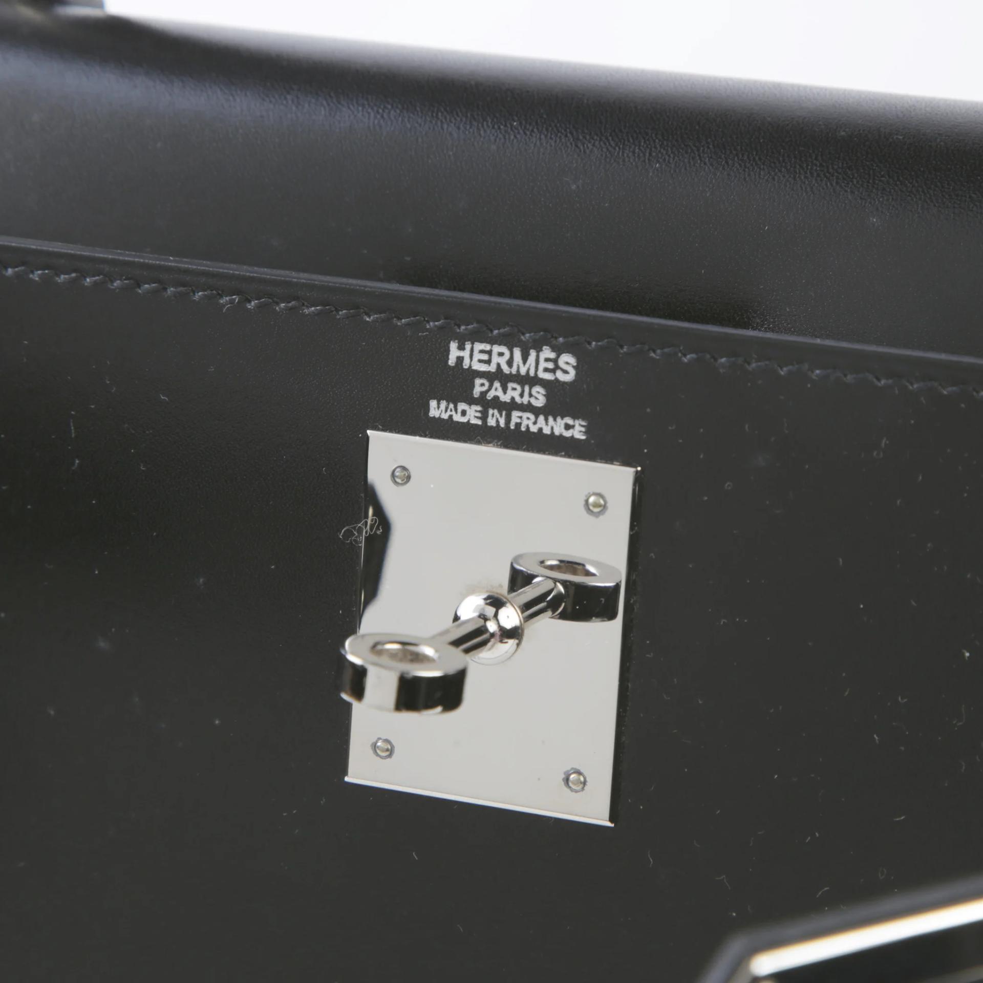 Very Good ( Rank A) HERMÈS Kelly 28 Sellier Noir (89) Box-calf Palladium hardware Square L (2008) - 9