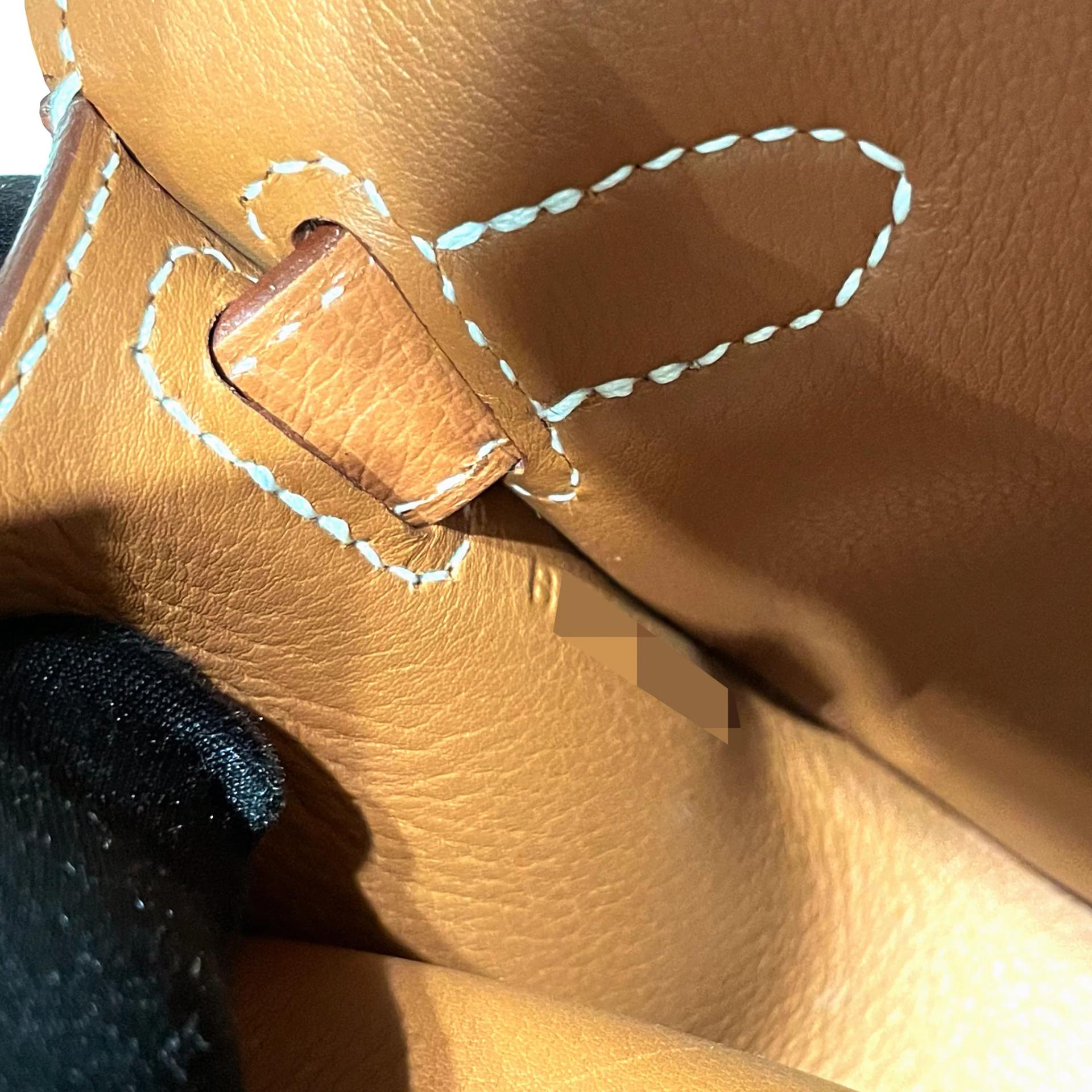 Very Good ( Rank A) HERMÈS Jypsiere Mini Gold (37) Evercolor Gold hardware B (2023) - 10