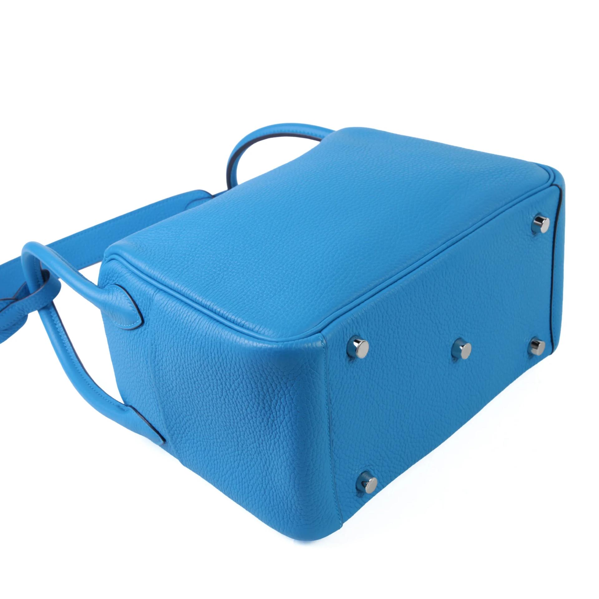 Very Good ( Rank A) HERMÈS Lindy 26 Bleu Frida (0F) Clemence Palladium hardware Z (2021) - 6