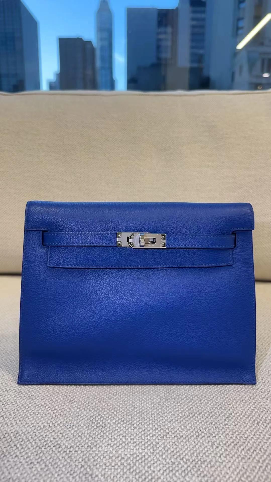 Excellent ( Rank SA ) HERMÈS Kelly Danse Bleu Royal (O8) Evercolor Palladium hardware U (2022) - 3