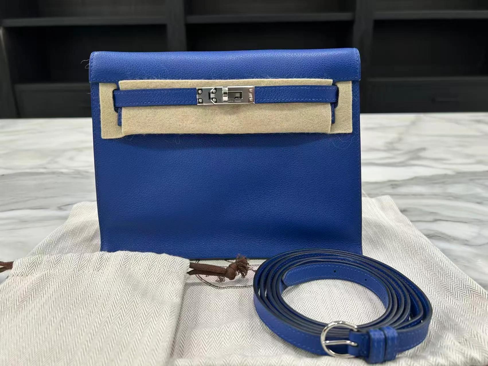 Excellent ( Rank SA ) HERMÈS Kelly Danse Bleu Royal (O8) Evercolor Palladium hardware U (2022) - 6