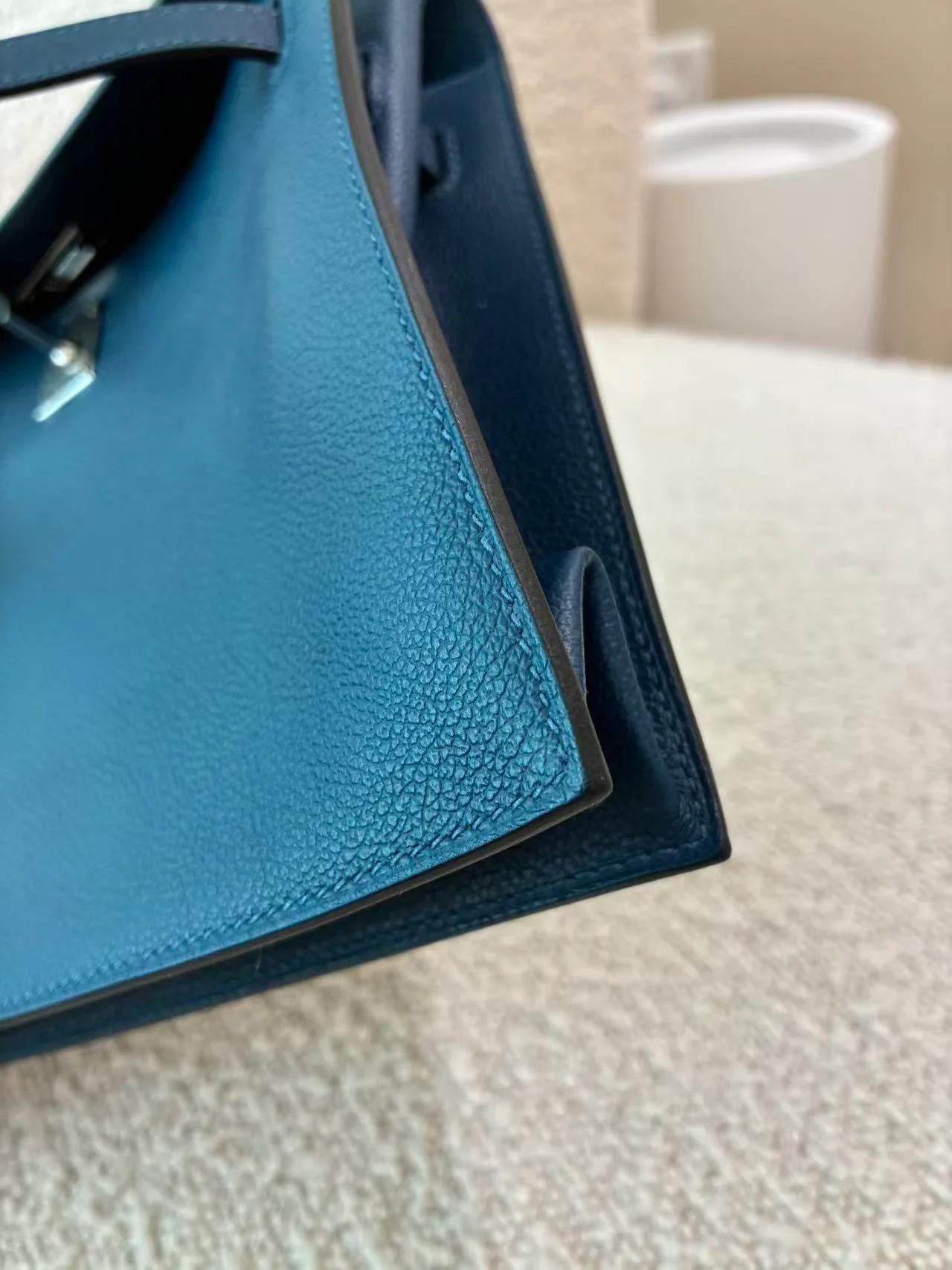Excellent ( Rank SA ) HERMÈS Kelly Danse Deep Blue (S4) Evercolor Palladium hardware D (2019) - 24