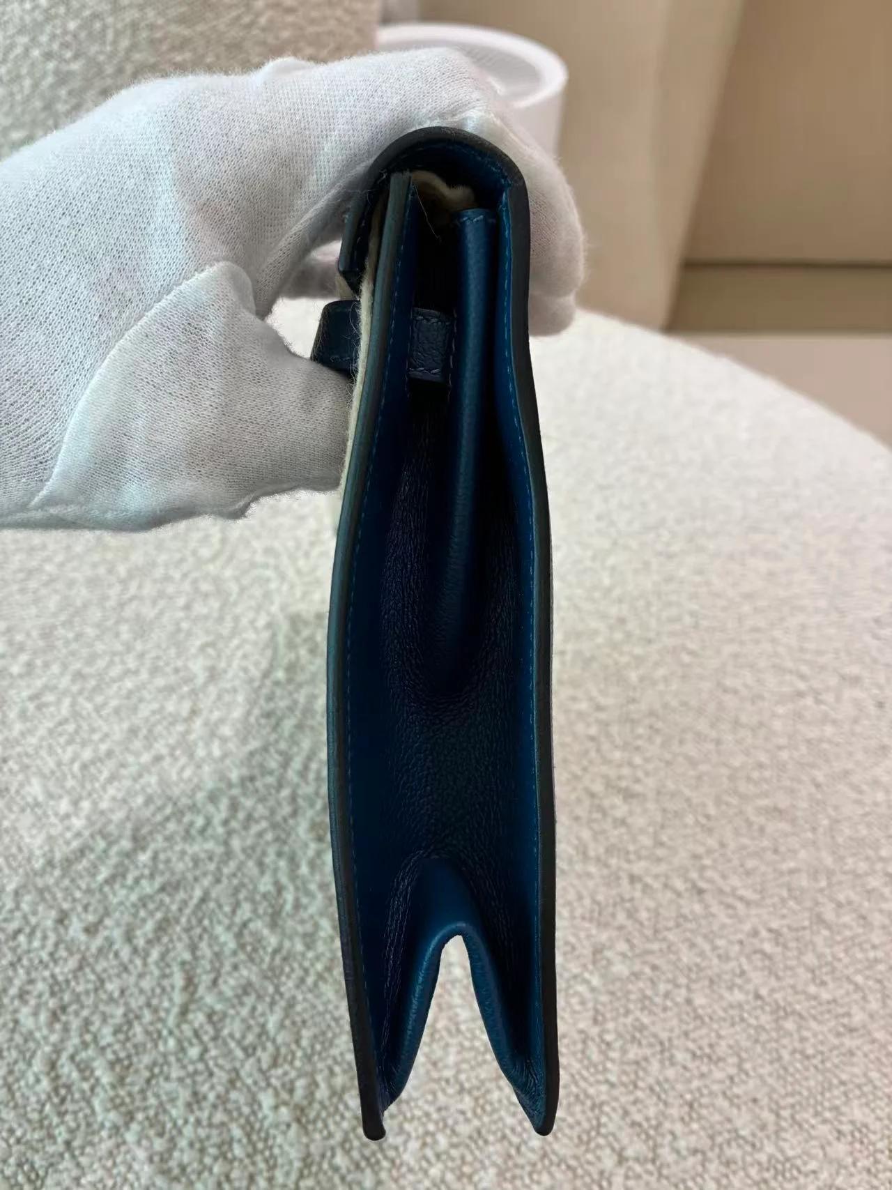 Excellent ( Rank SA ) HERMÈS Kelly Danse Deep Blue (S4) Evercolor Palladium hardware D (2019) - 8
