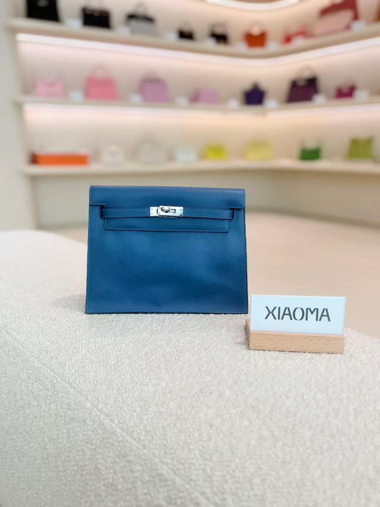 Excellent ( Rank SA ) HERMÈS Kelly Danse Deep Blue (S4) Evercolor Palladium hardware D (2019) - 3