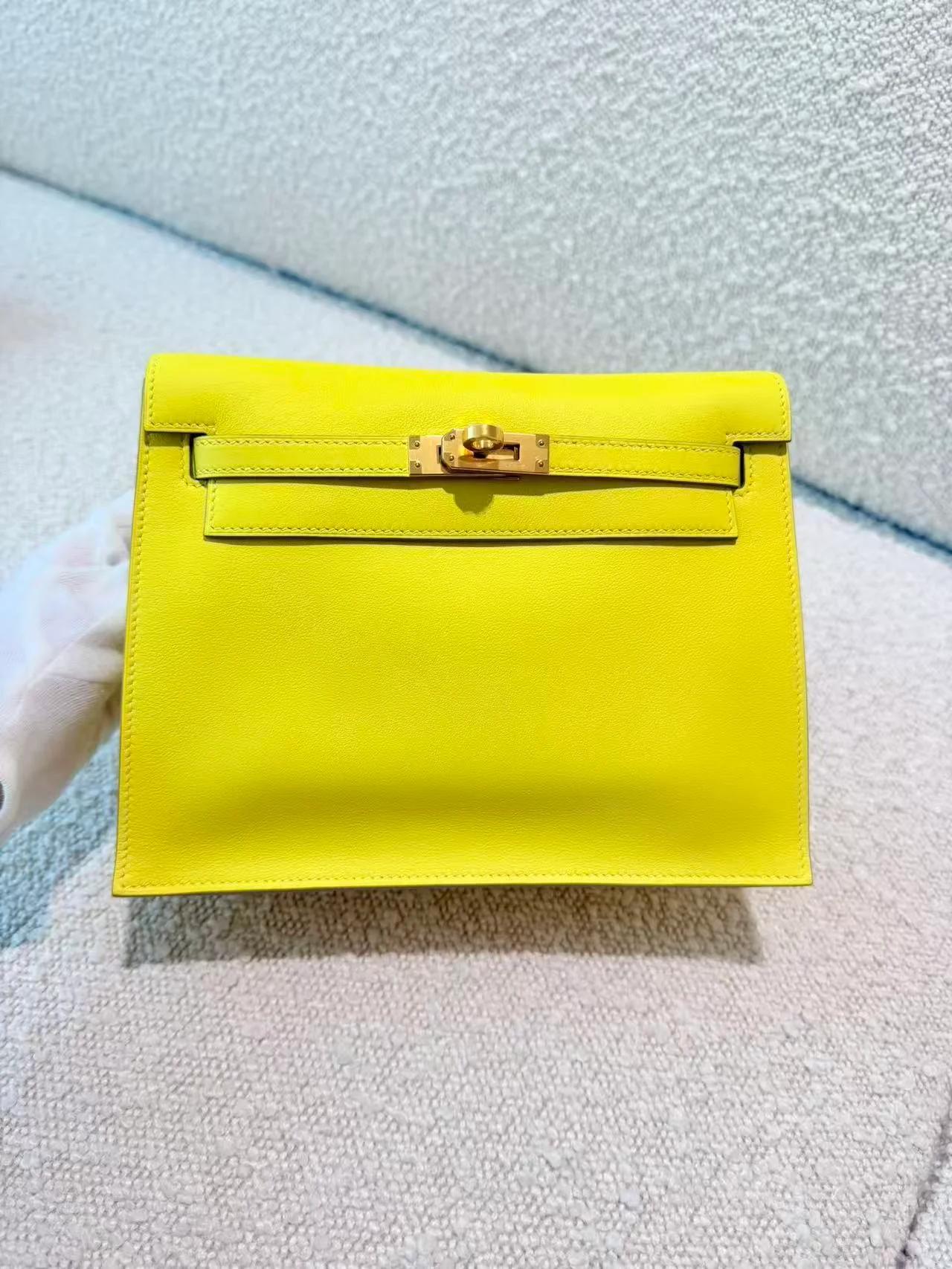 Unused ( Rank NS ) HERMÈS Kelly Danse Lime (9R) Swift Gold hardware Y (2020) - 3