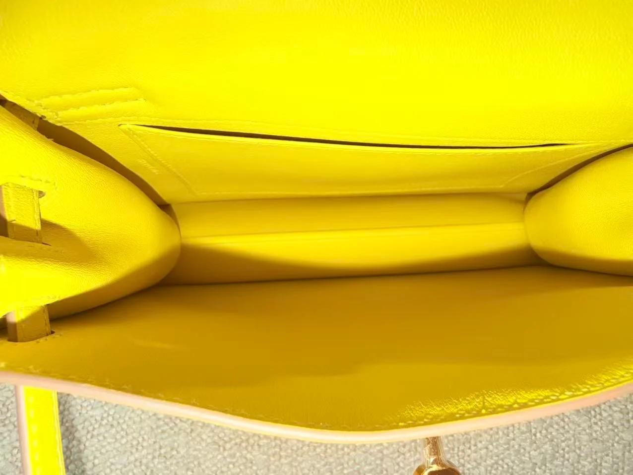 Unused ( Rank NS ) HERMÈS Kelly Danse Lime (9R) Swift Gold hardware Y (2020) - 21