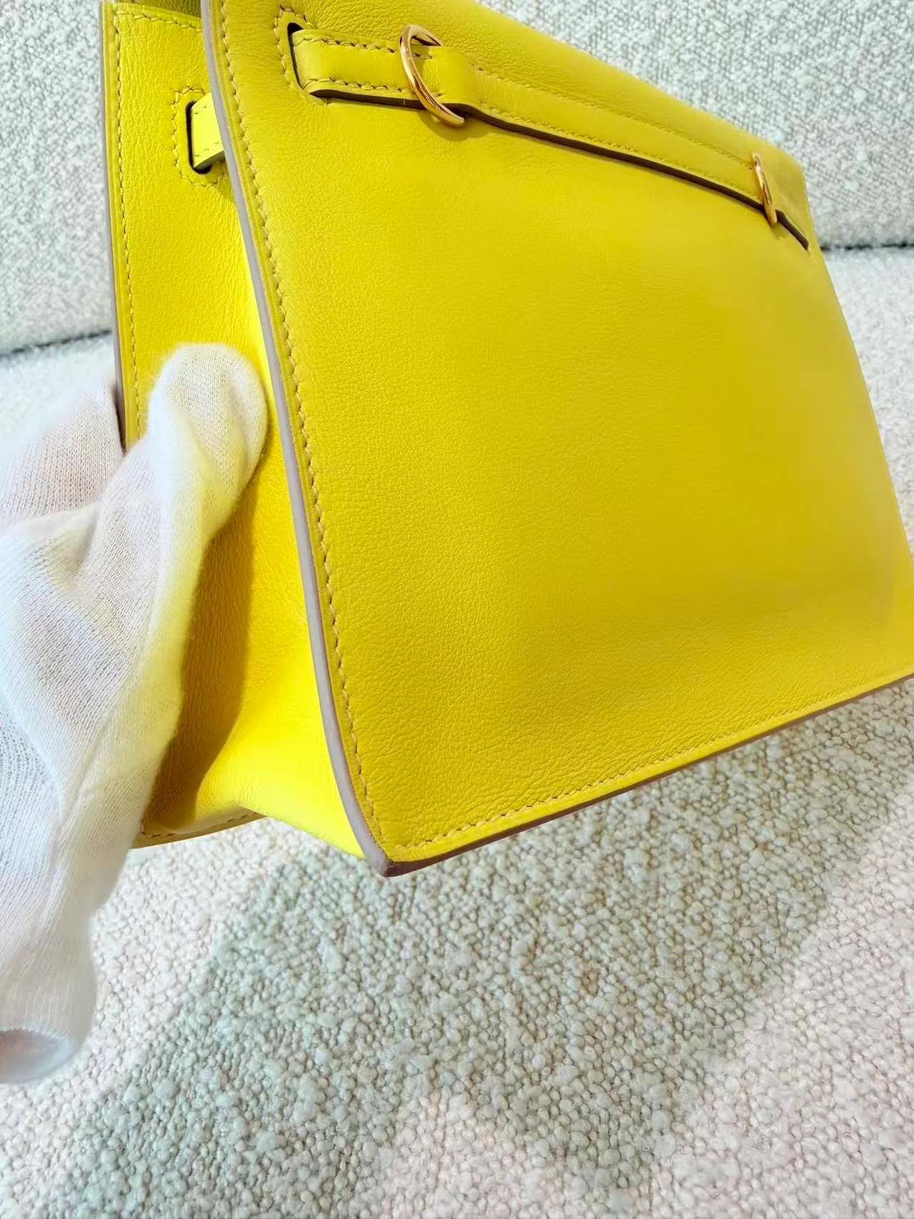 Unused ( Rank NS ) HERMÈS Kelly Danse Lime (9R) Swift Gold hardware Y (2020) - 14