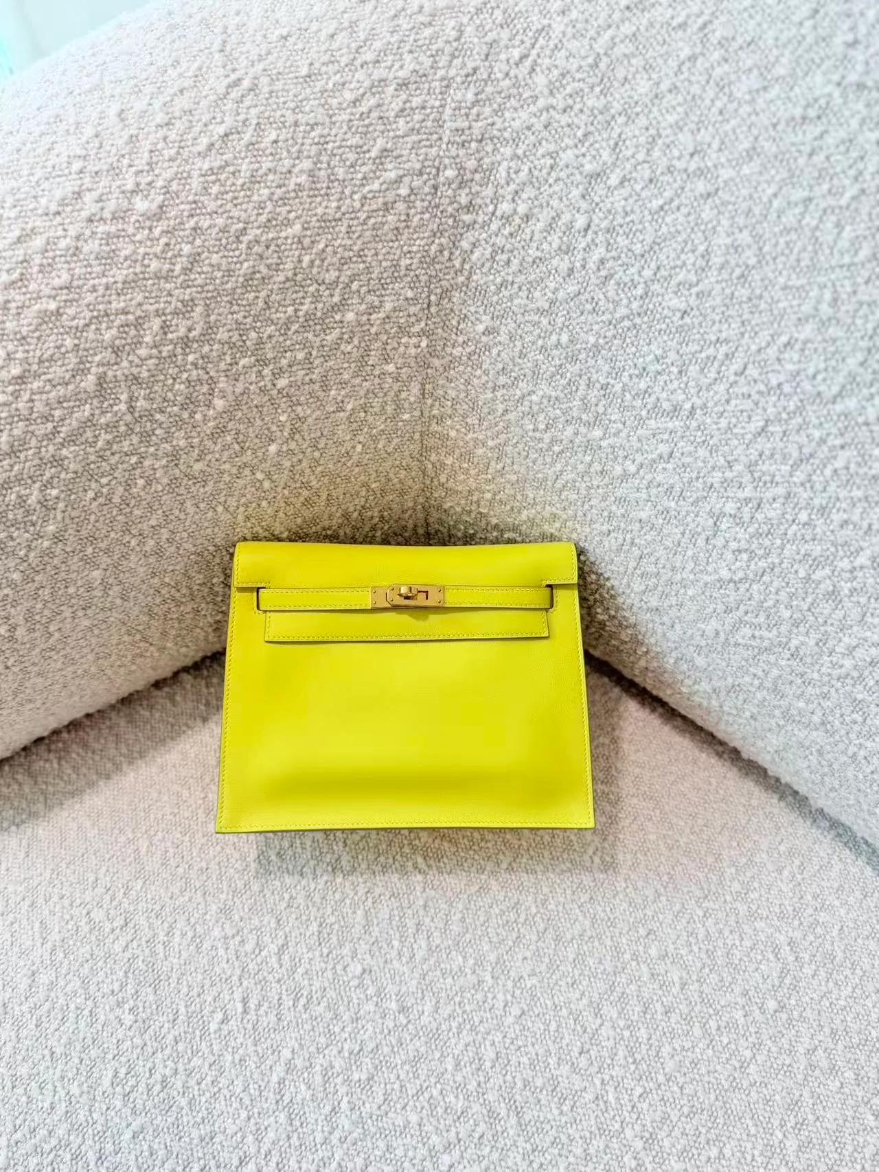 Unused ( Rank NS ) HERMÈS Kelly Danse Lime (9R) Swift Gold hardware Y (2020) - 5