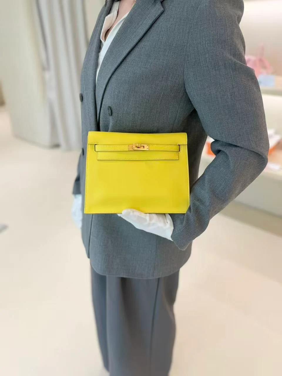 Unused ( Rank NS ) HERMÈS Kelly Danse Lime (9R) Swift Gold hardware Y (2020) - 7