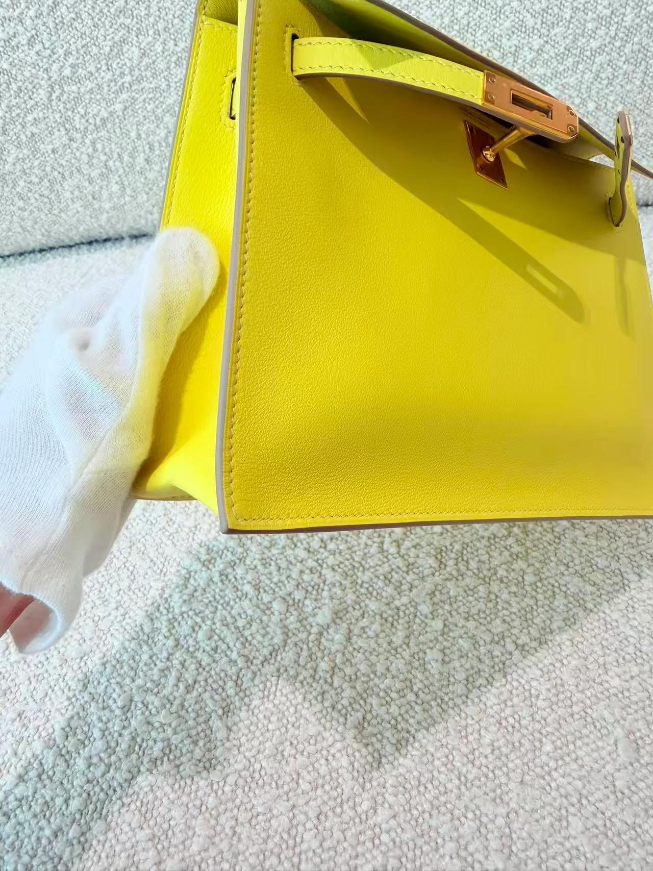 Unused ( Rank NS ) HERMÈS Kelly Danse Lime (9R) Swift Gold hardware Y (2020) - 12