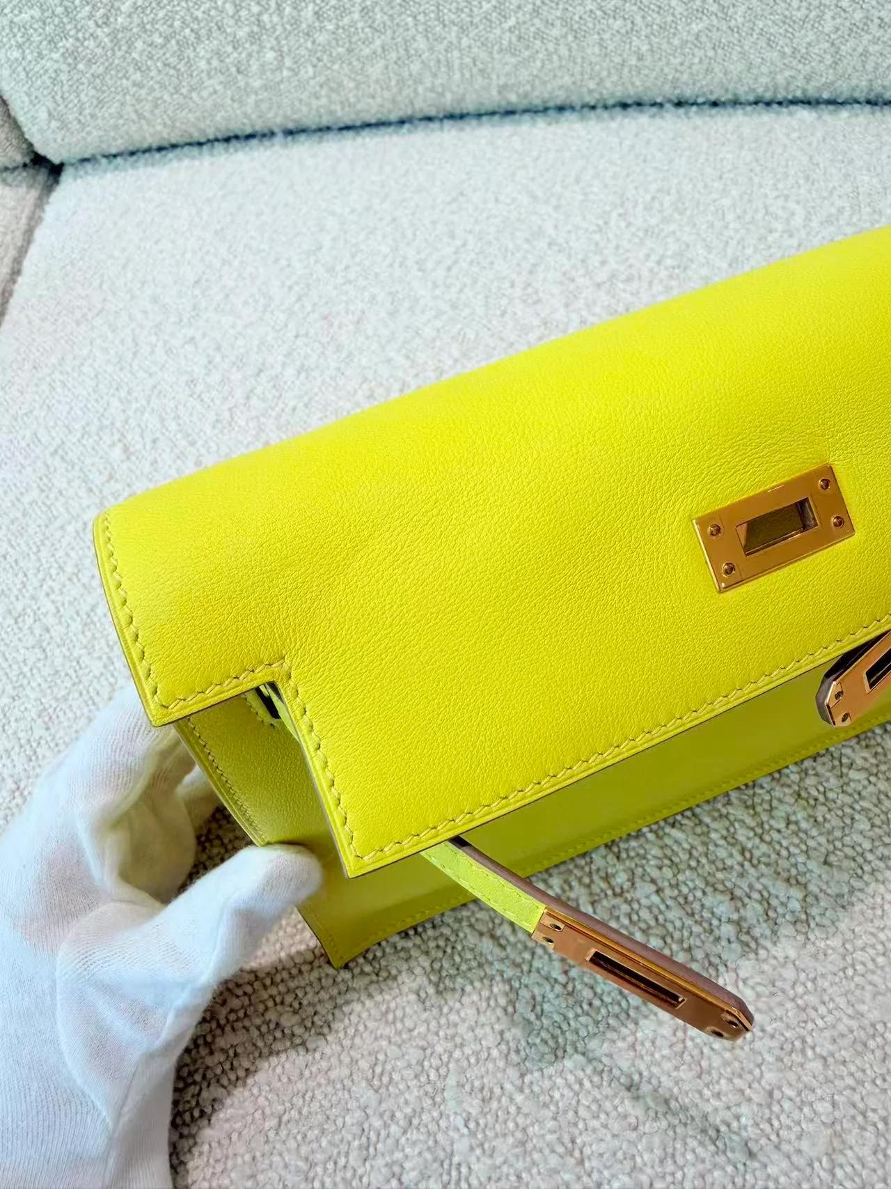 Unused ( Rank NS ) HERMÈS Kelly Danse Lime (9R) Swift Gold hardware Y (2020) - 20