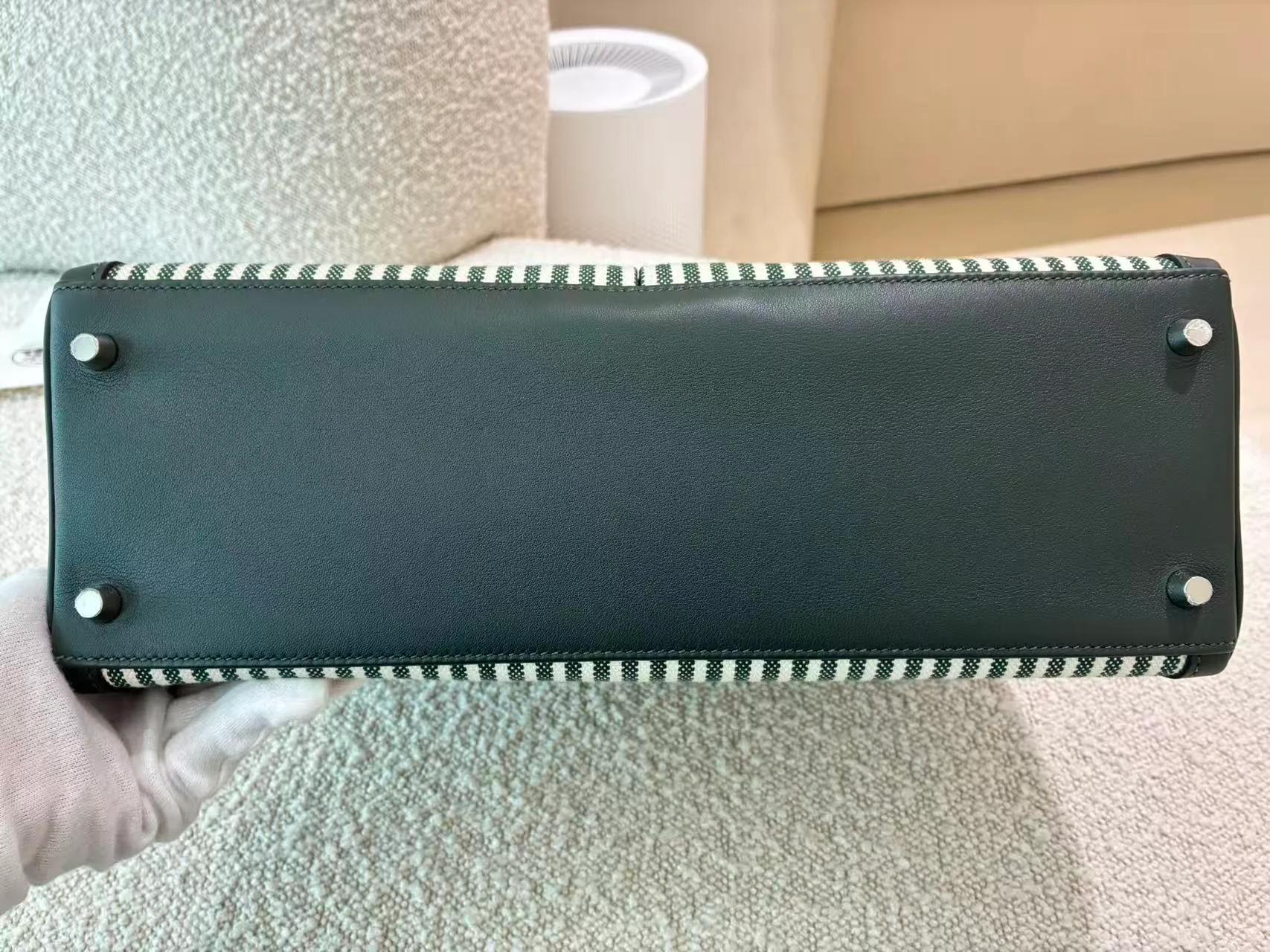 Very Good ( Rank A) HERMÈS Kelly Lakis 35 Vert Anglais (2Q) Swift Toile H canvas Palladium hardware X (2016) - 16