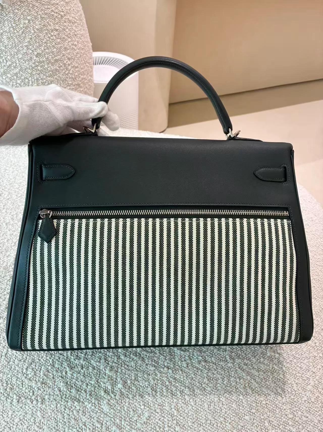 Very Good ( Rank A) HERMÈS Kelly Lakis 35 Vert Anglais (2Q) Swift Toile H canvas Palladium hardware X (2016) - 7