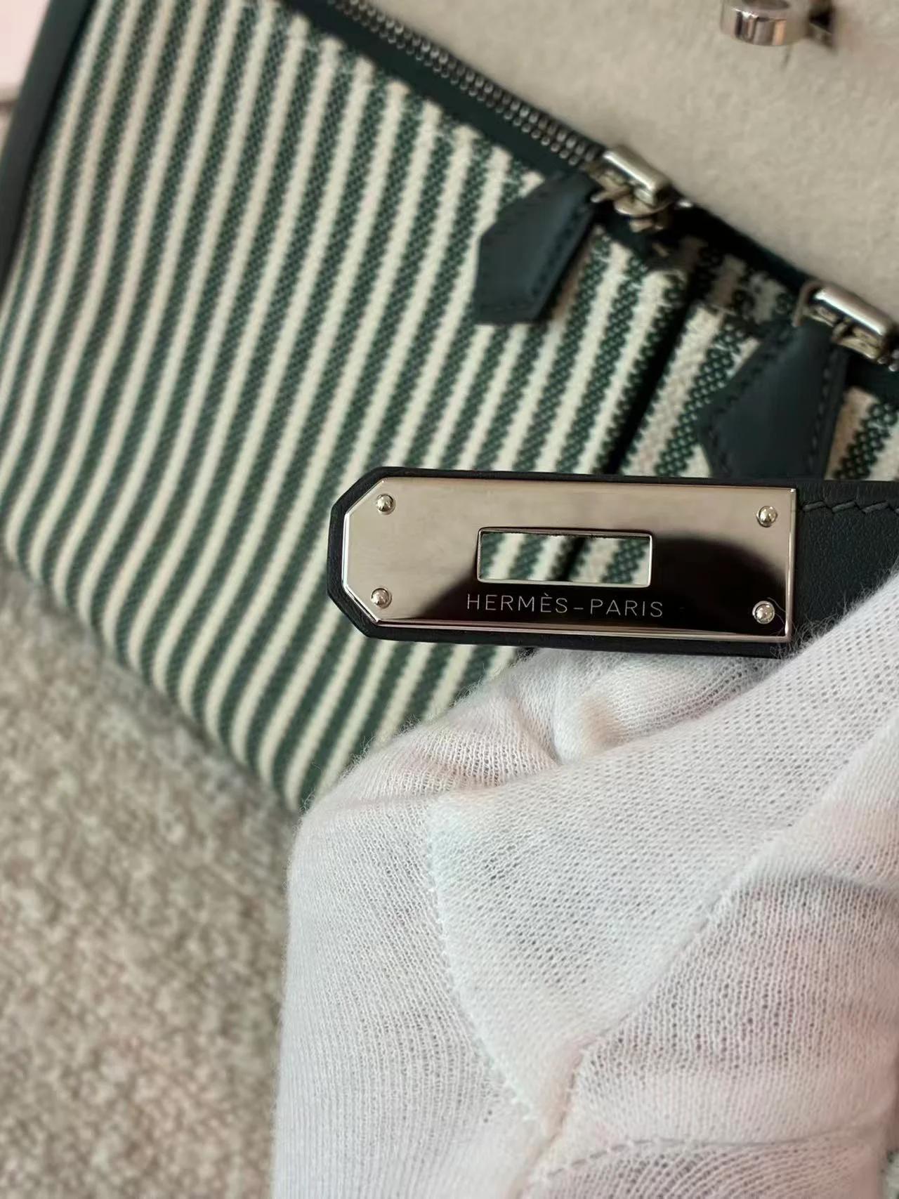 Very Good ( Rank A) HERMÈS Kelly Lakis 35 Vert Anglais (2Q) Swift Toile H canvas Palladium hardware X (2016) - 20
