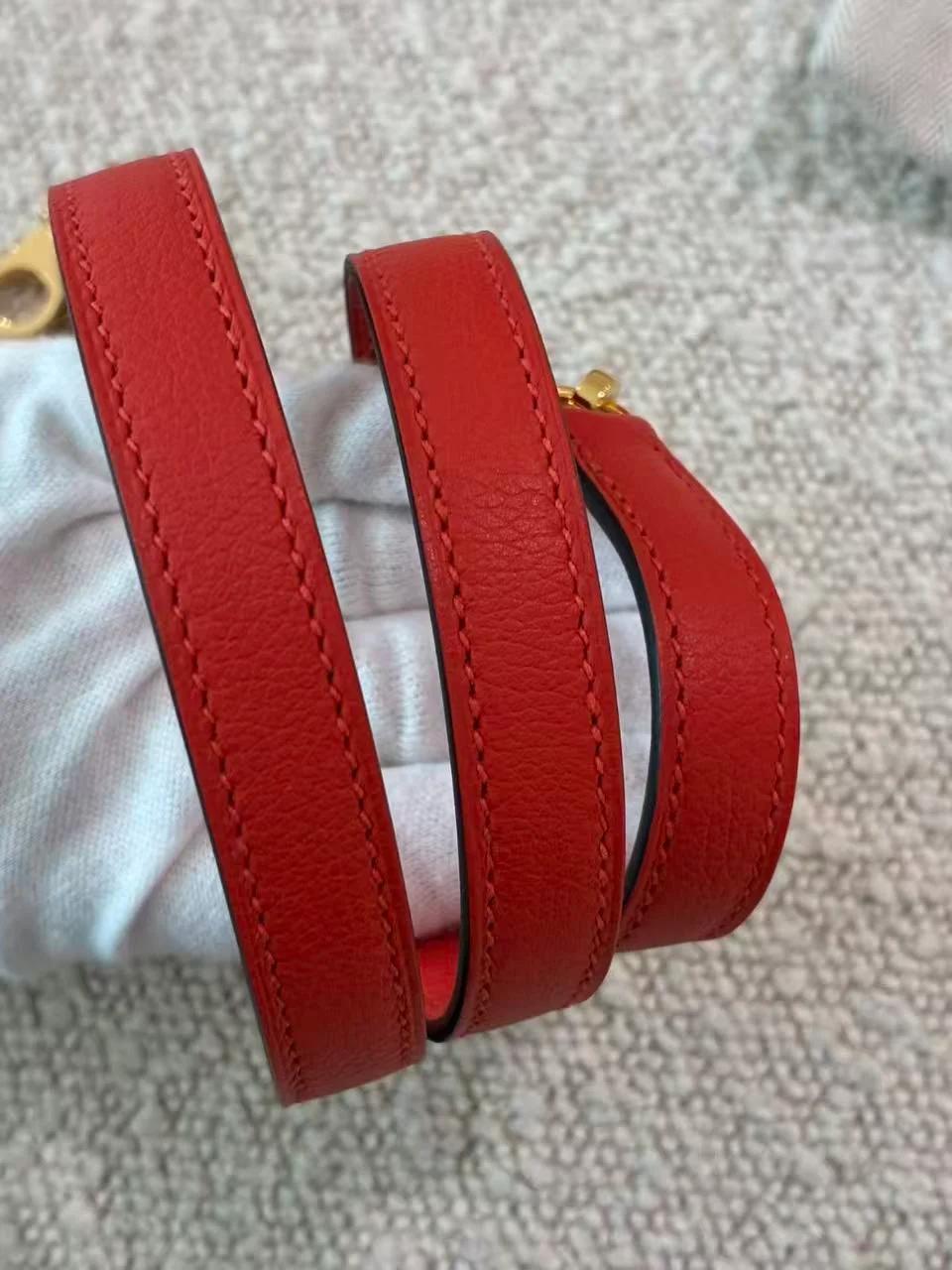 Very Good ( Rank A) HERMÈS Kelly 28 Verso Rouge H (55) Capucine (9T) Evercolor Gold hardware C (2018) - 35
