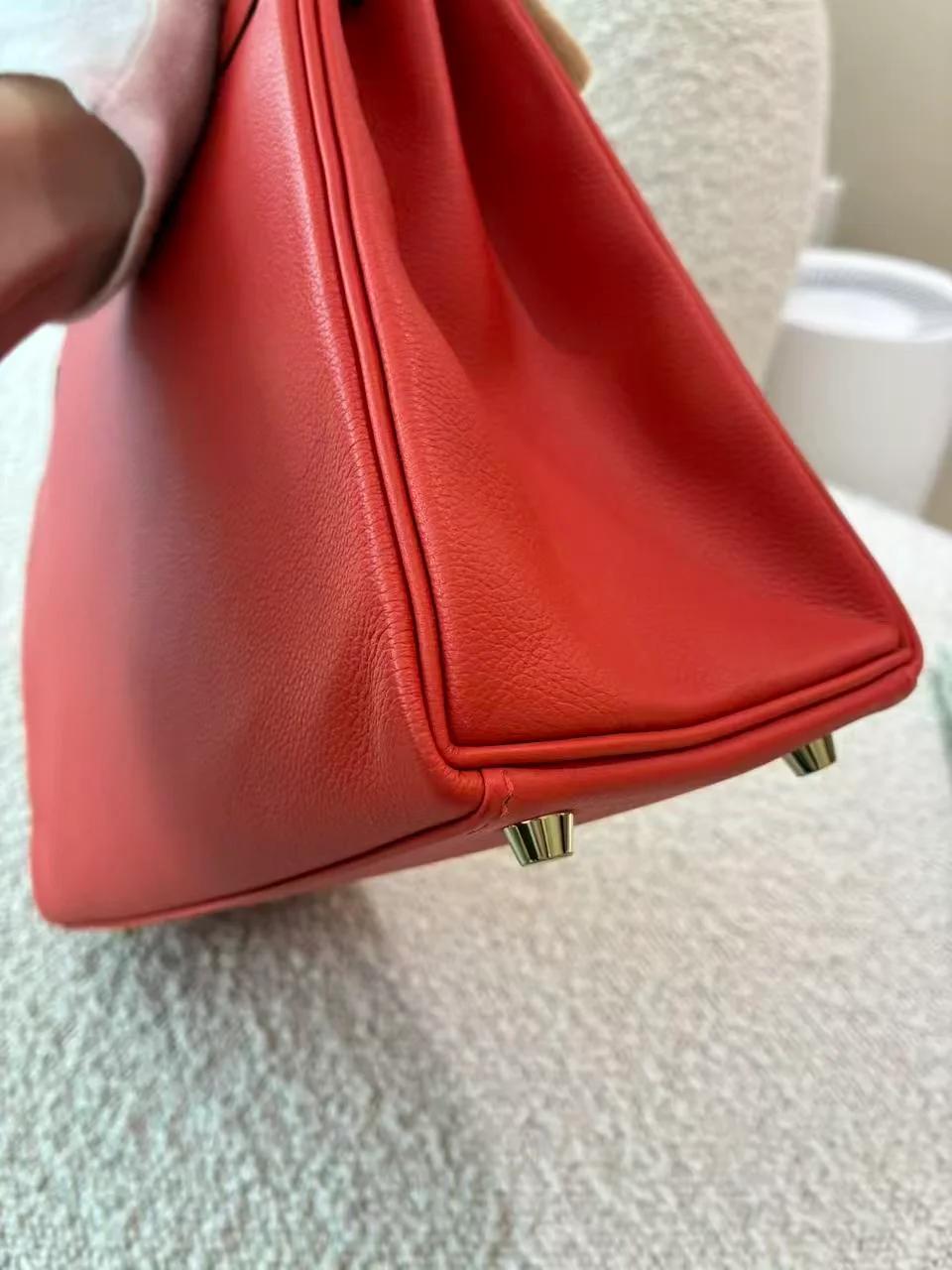 Very Good ( Rank A) HERMÈS Kelly 28 Verso Rouge H (55) Capucine (9T) Evercolor Gold hardware C (2018) - 16