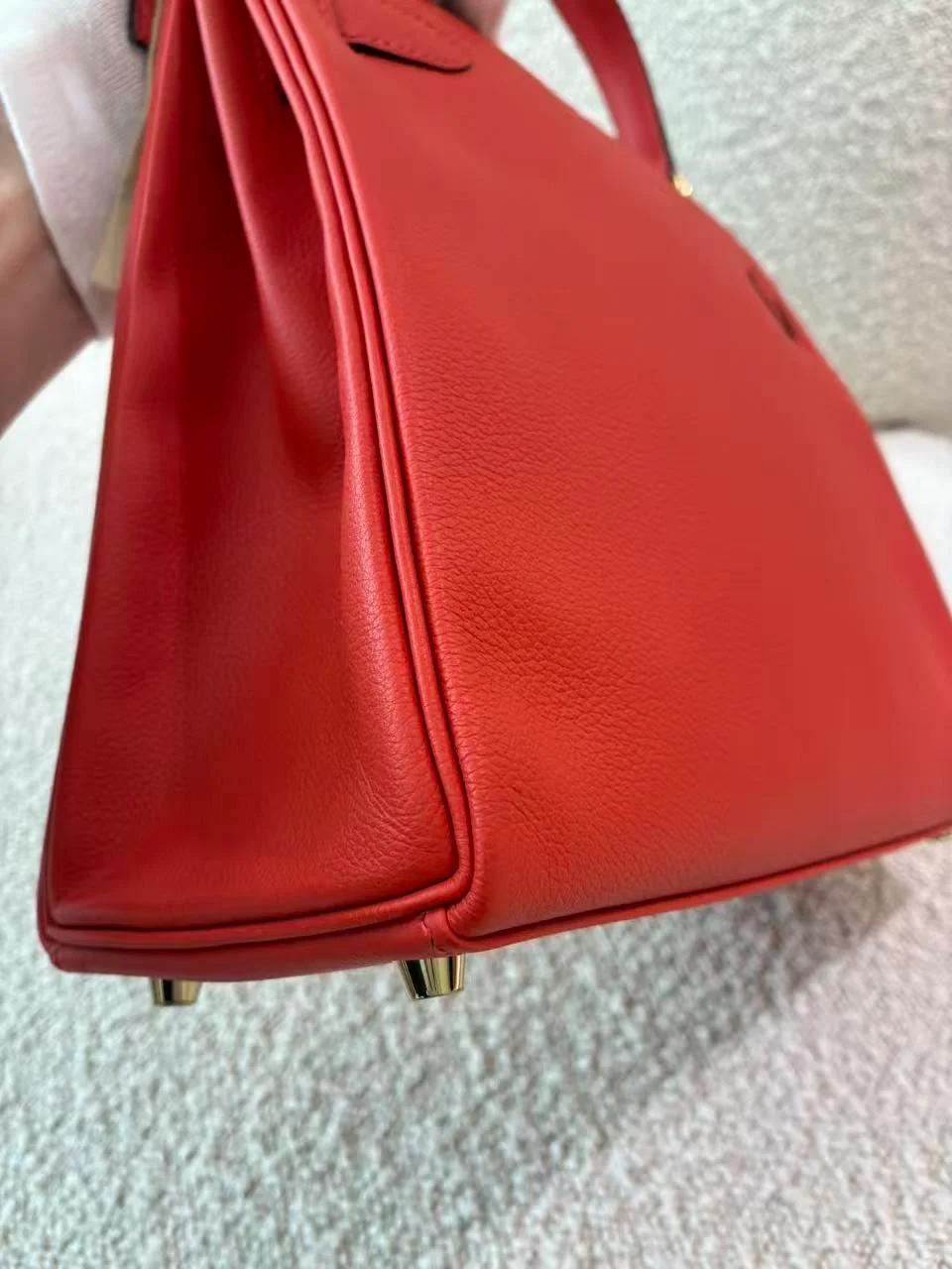 Very Good ( Rank A) HERMÈS Kelly 28 Verso Rouge H (55) Capucine (9T) Evercolor Gold hardware C (2018) - 15