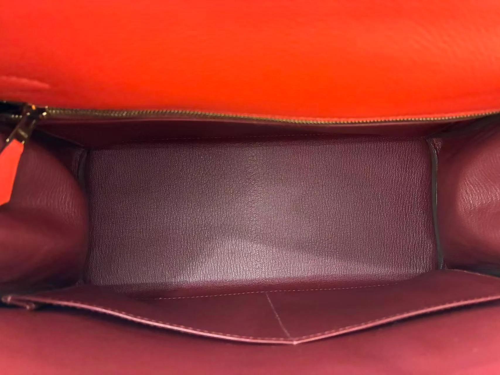 Very Good ( Rank A) HERMÈS Kelly 28 Verso Rouge H (55) Capucine (9T) Evercolor Gold hardware C (2018) - 26
