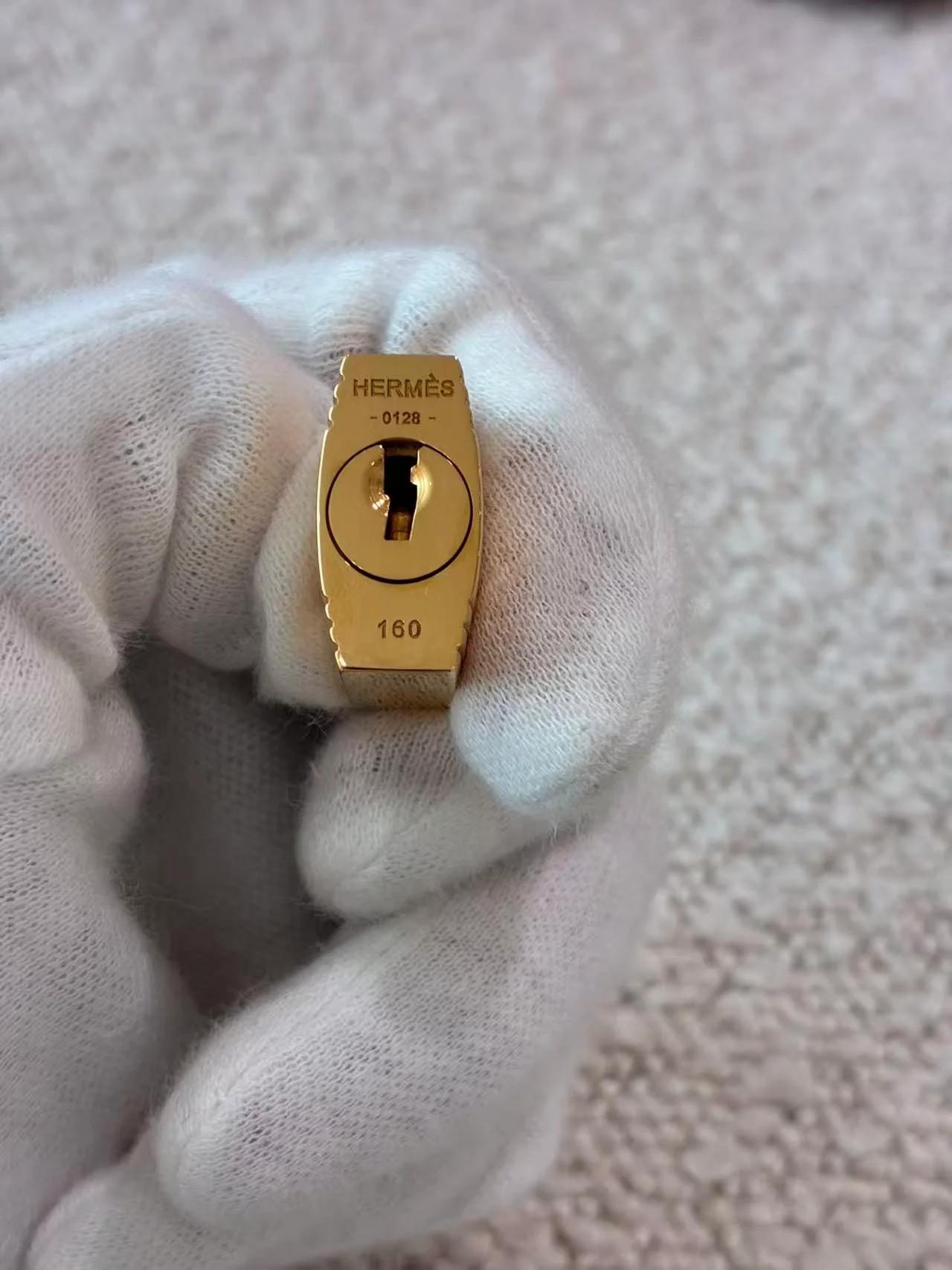 Very Good ( Rank A) HERMÈS Kelly 28 Verso Rouge H (55) Capucine (9T) Evercolor Gold hardware C (2018) - 30