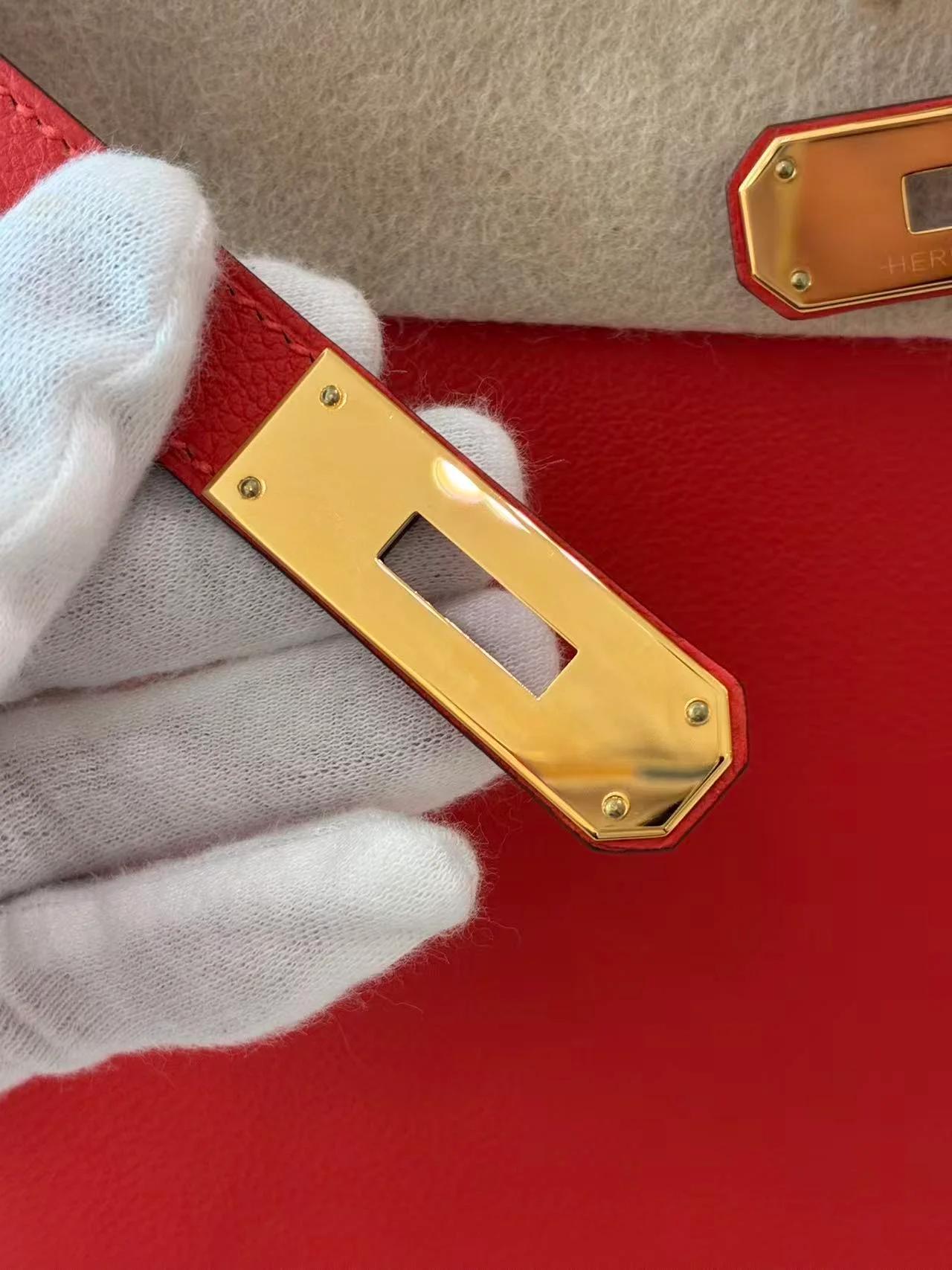 Very Good ( Rank A) HERMÈS Kelly 28 Verso Rouge H (55) Capucine (9T) Evercolor Gold hardware C (2018) - 19