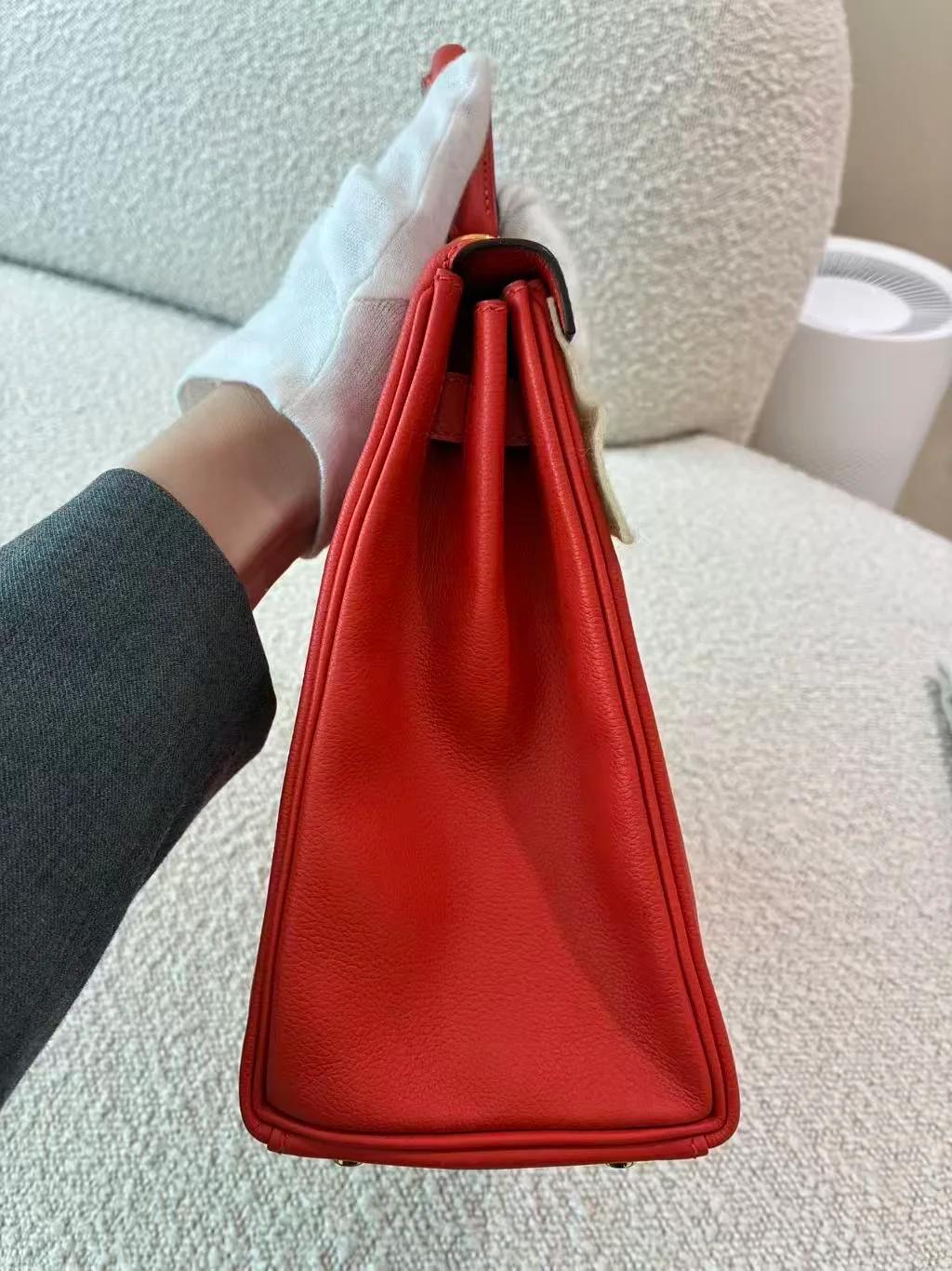 Very Good ( Rank A) HERMÈS Kelly 28 Verso Rouge H (55) Capucine (9T) Evercolor Gold hardware C (2018) - 8