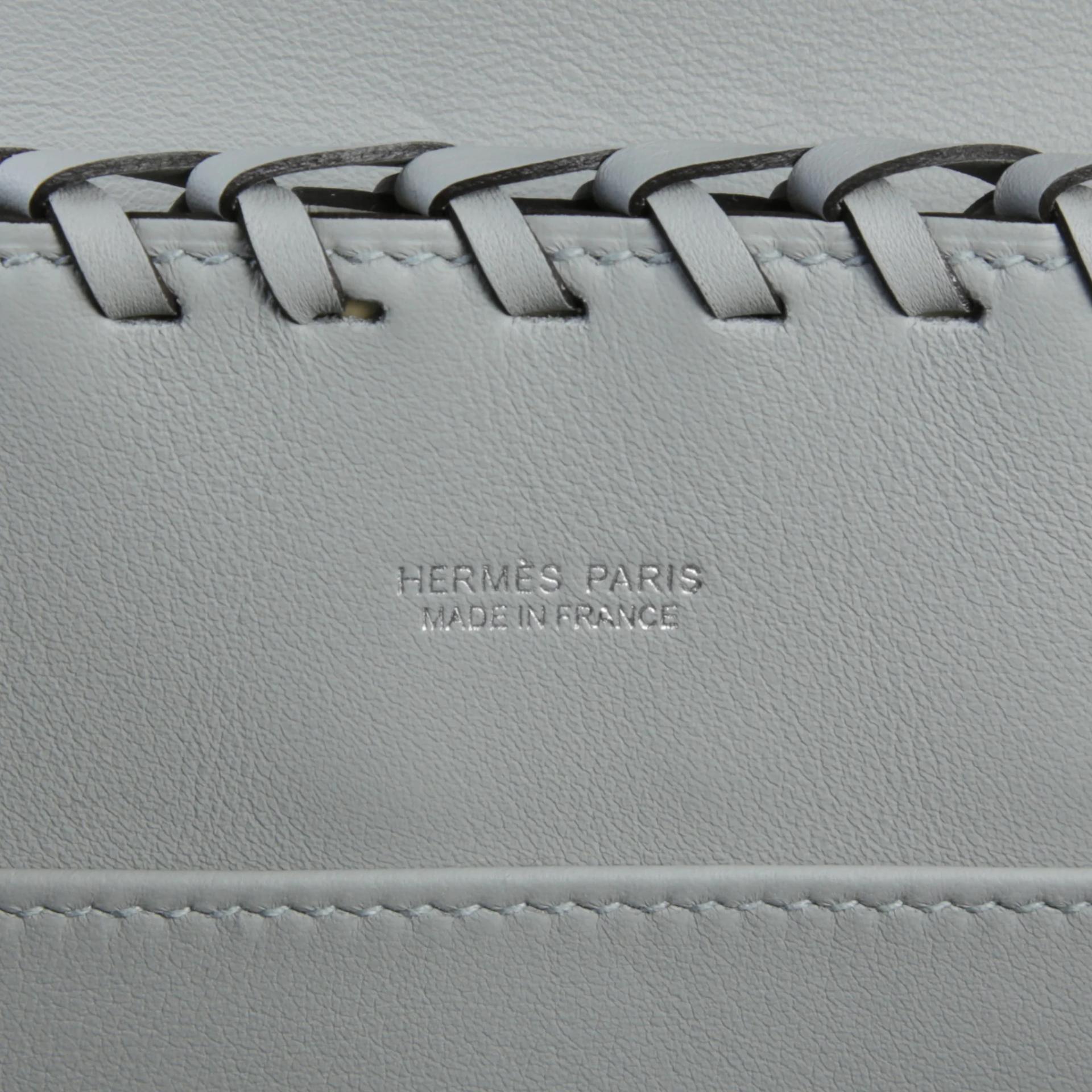 全新 HERMÈS 愛馬仕 限量收藏款 Kelly Picnic Mini 8U 冰川藍 Bleu Glacier 柳條 Swift牛皮 銀扣 K刻 2025年 - 10