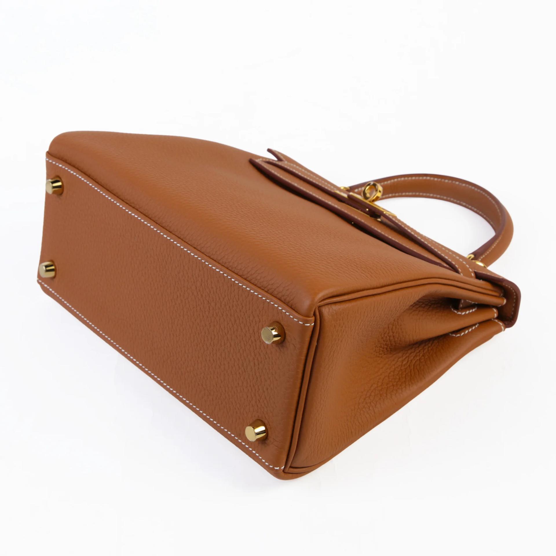 Brand New ( Rank N ) HERMÈS Kelly 25 Gold (37) Togo Gold hardware G (2026) - 5