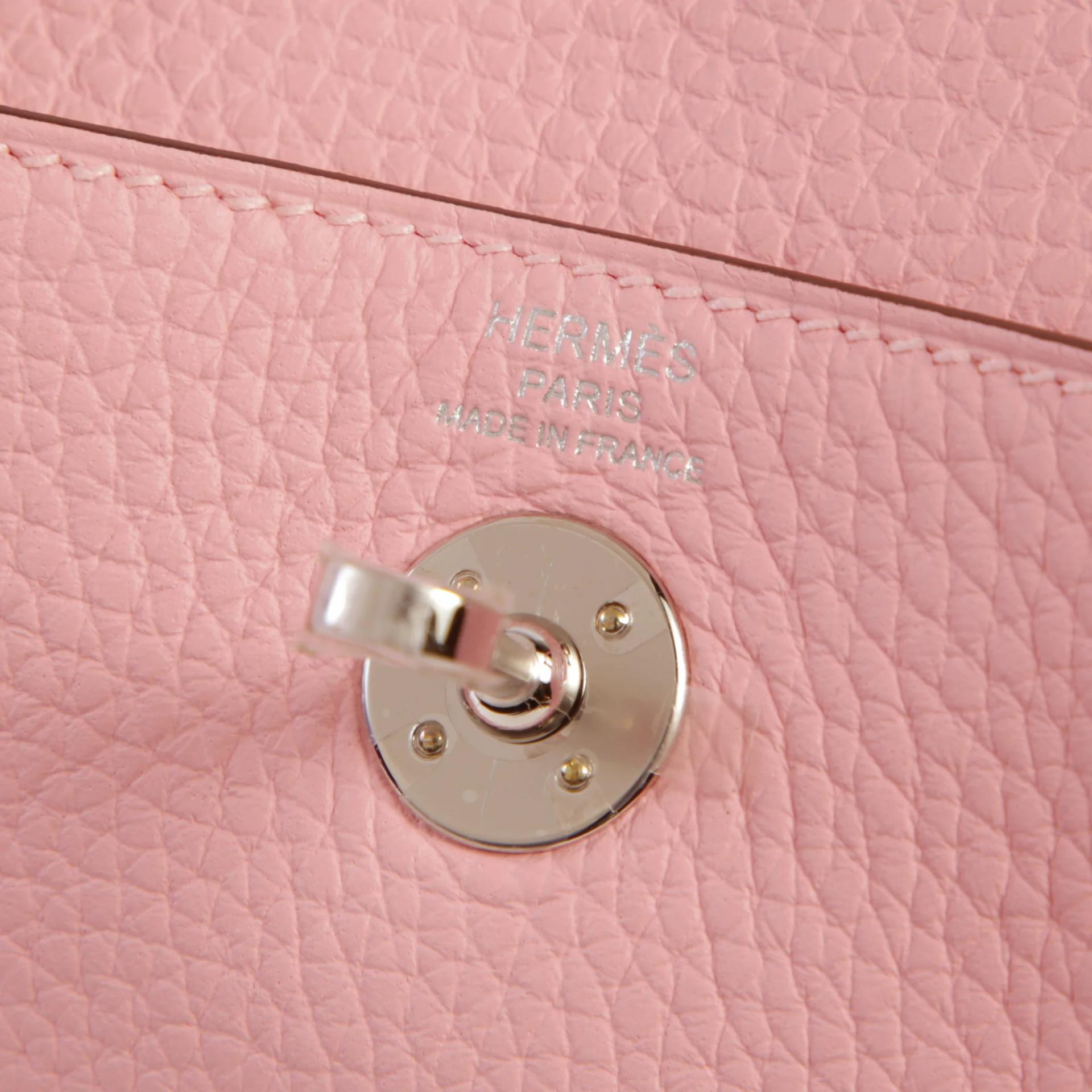 Brand New ( Rank N ) HERMÈS Mini Lindy Verso Rose Sakura (3Q) Gris Pale (M4) Clemence Palladium hardware G (2026) - 9