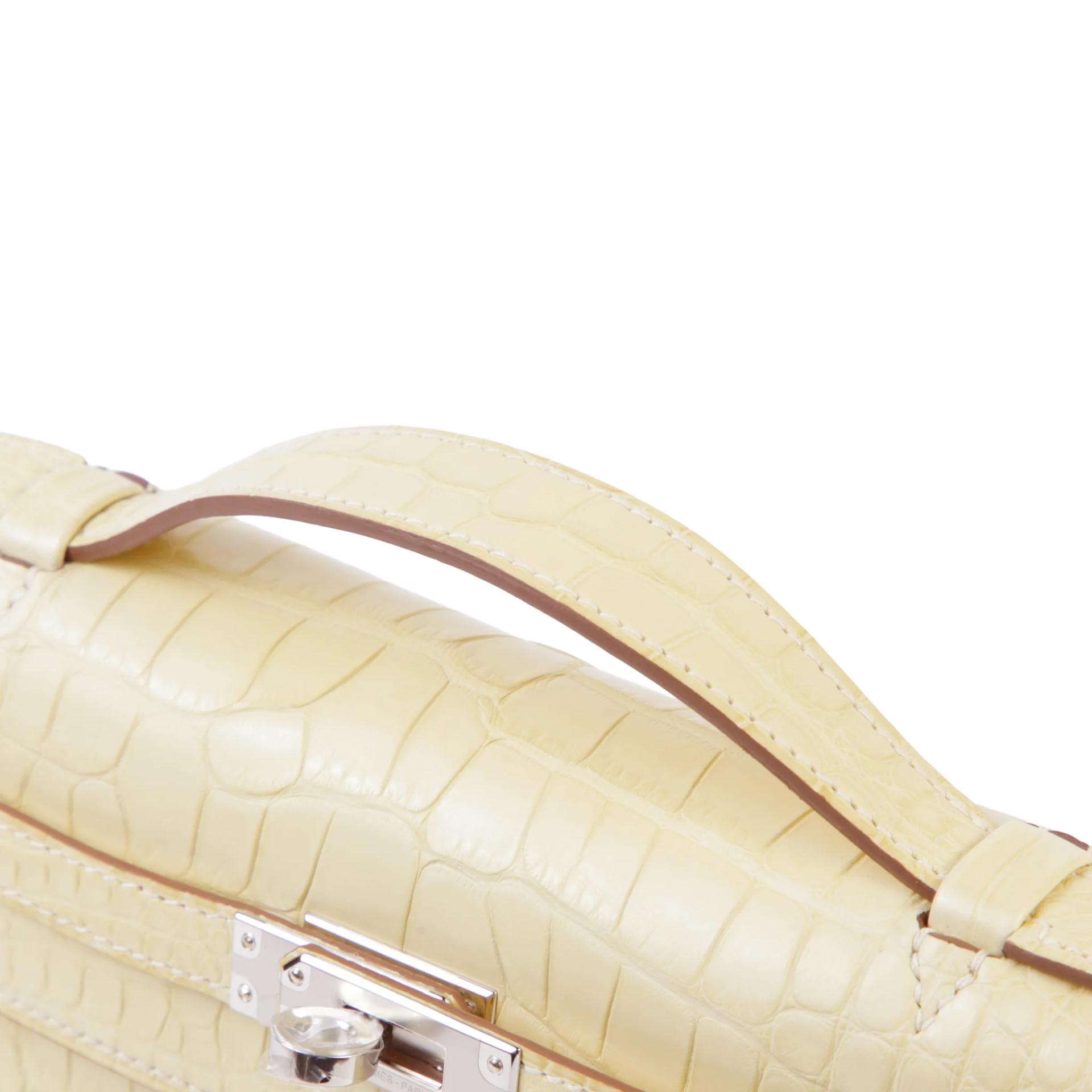 Brand New ( Rank N ) HERMÈS Kelly Pochette Vanille (Y1) Matte Alligator Palladium hardware G (2026) - 3