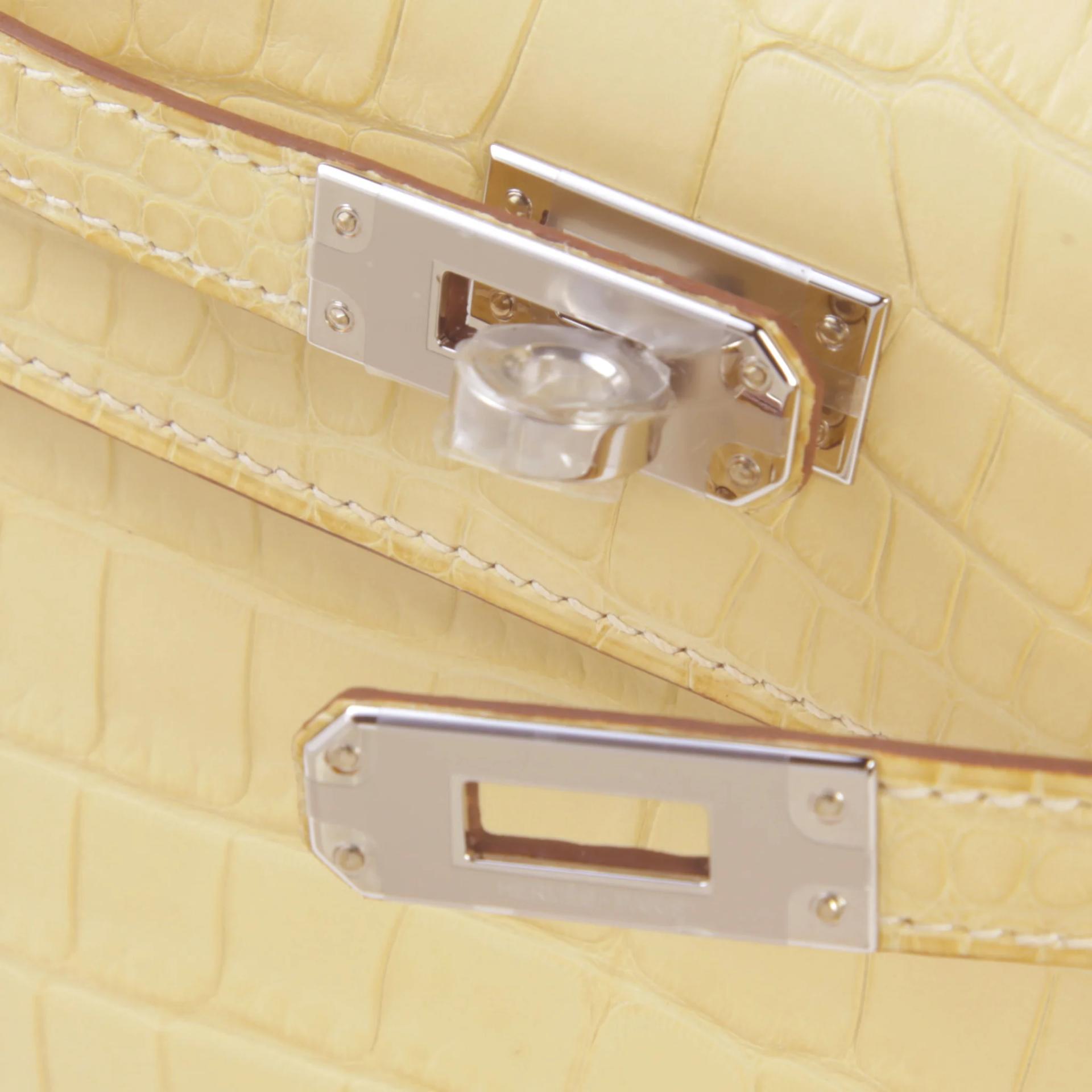 Brand New ( Rank N ) HERMÈS Kelly Pochette Vanille (Y1) Matte Alligator Palladium hardware G (2026) - 6