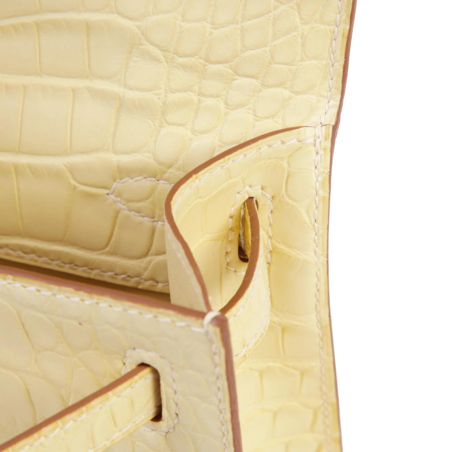 Brand New ( Rank N ) HERMÈS Kelly Pochette Vanille (Y1) Matte Alligator Palladium hardware G (2026) - 10