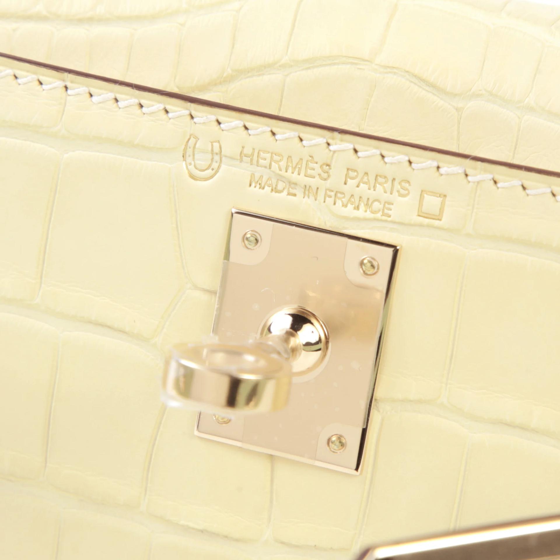 Unused ( Rank NS ) HERMÈS Special Order Mini Kelly II HSS Vert d’Eau (6U) Vanille (Y1) Matte Alligator Permabrass hardware K (2025) - 9