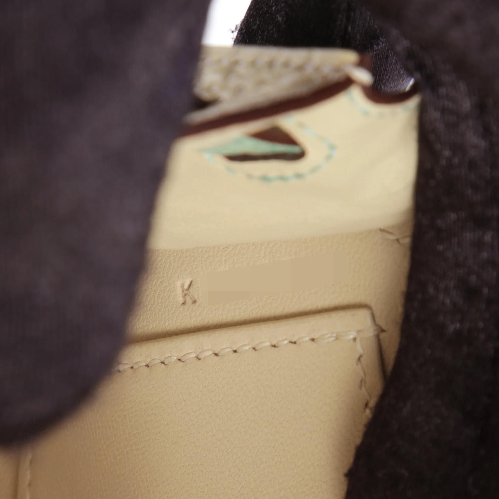 Unused ( Rank NS ) HERMÈS Special Order Mini Kelly II HSS Vert d’Eau (6U) Vanille (Y1) Matte Alligator Permabrass hardware K (2025) - 13